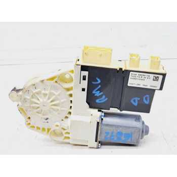 MOTOR ELEVALUNAS DELANTERO DERECHO 996394102 