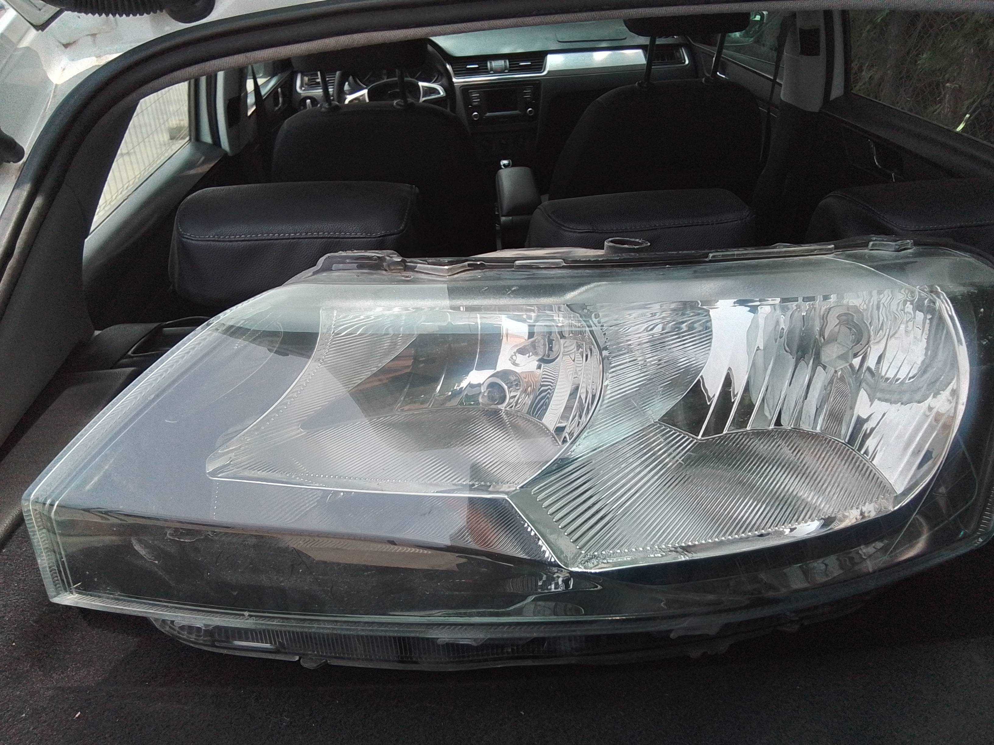 Recambio de faro izquierdo para skoda rapid active referencia OEM IAM   