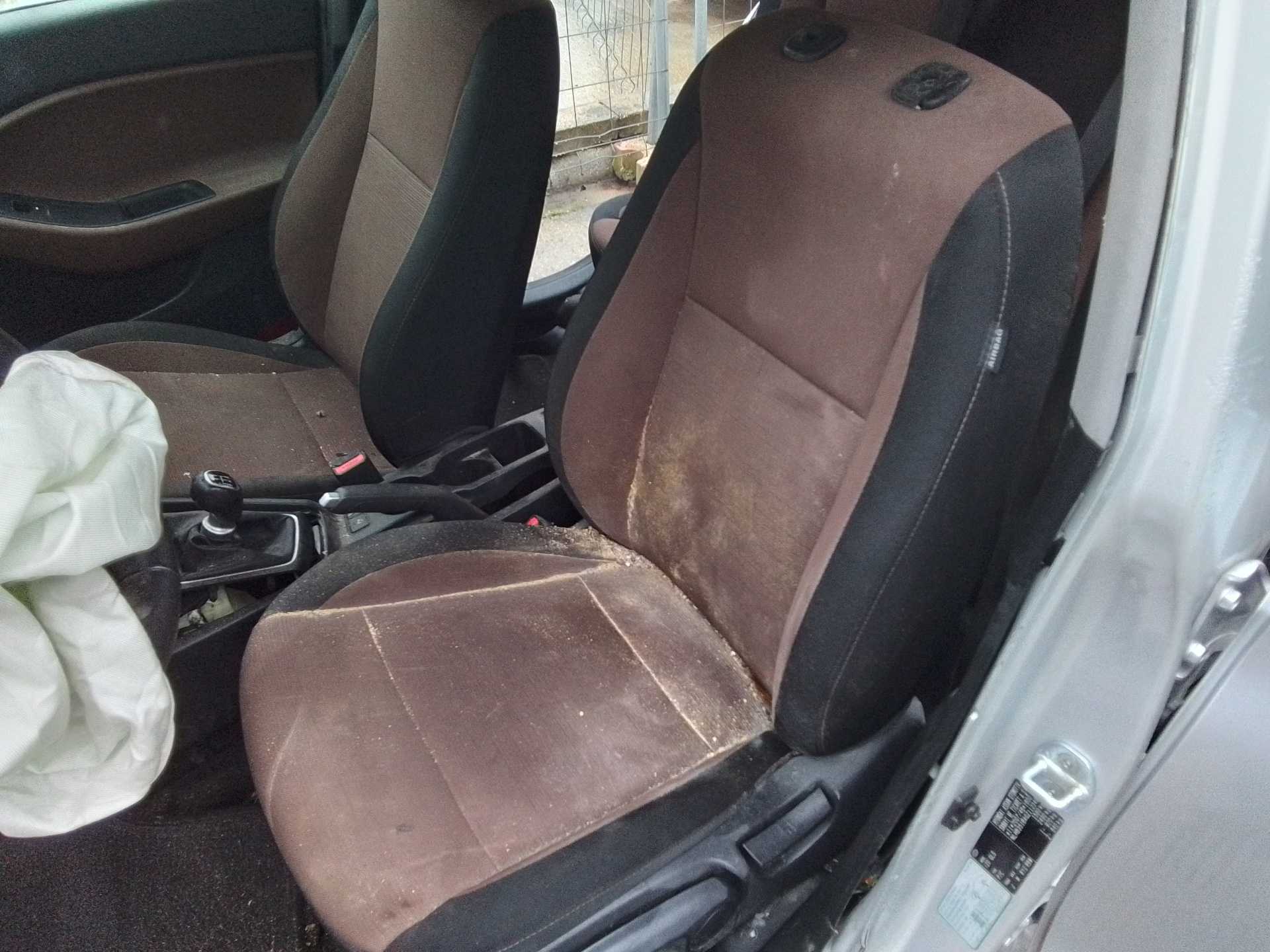 Recambio de asiento delantero izquierdo para hyundai i20 1.2 16v cat referencia OEM IAM   