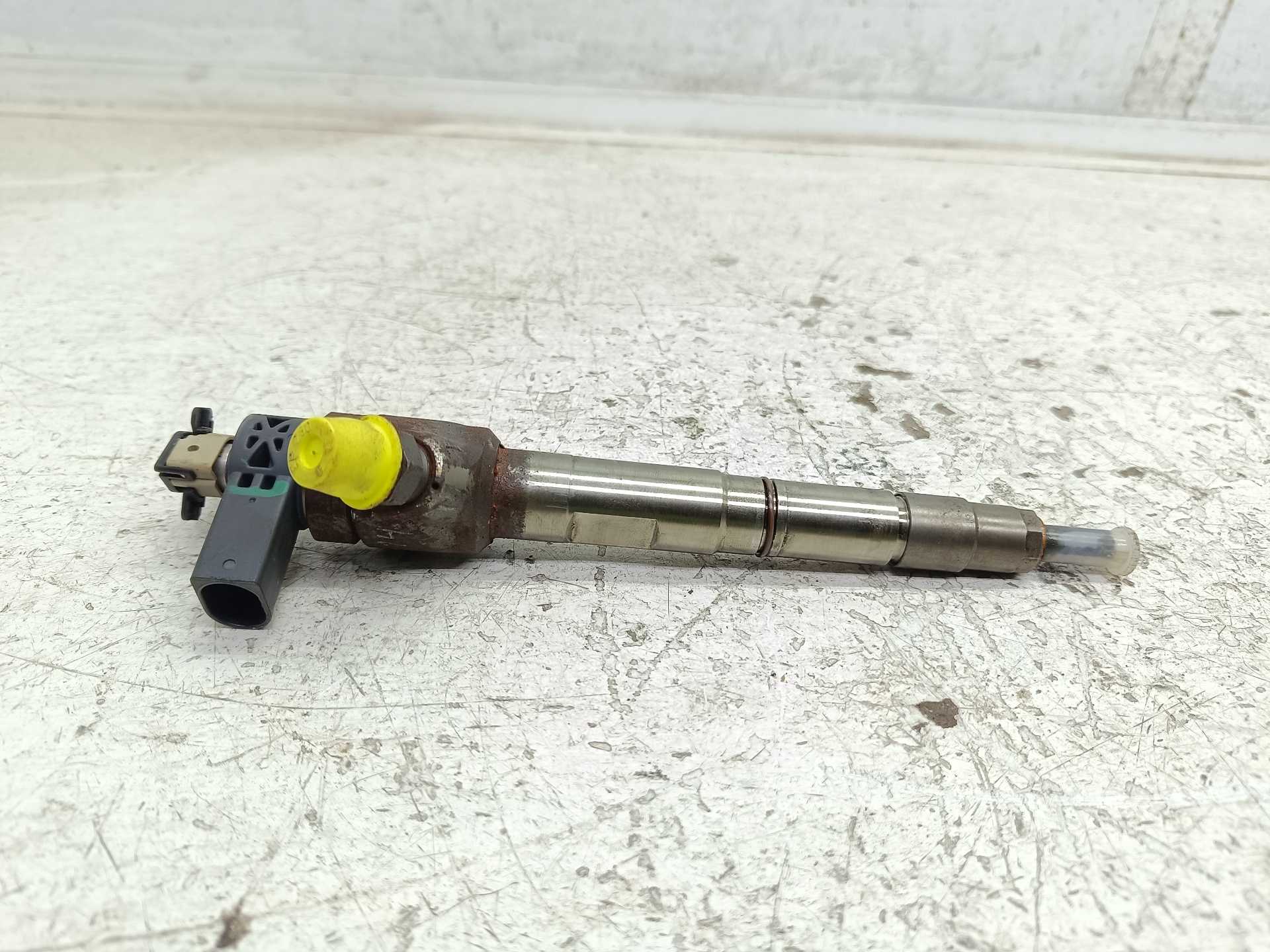 Recambio de inyector para skoda rapid active referencia OEM IAM 04L130277AD 0445110473 