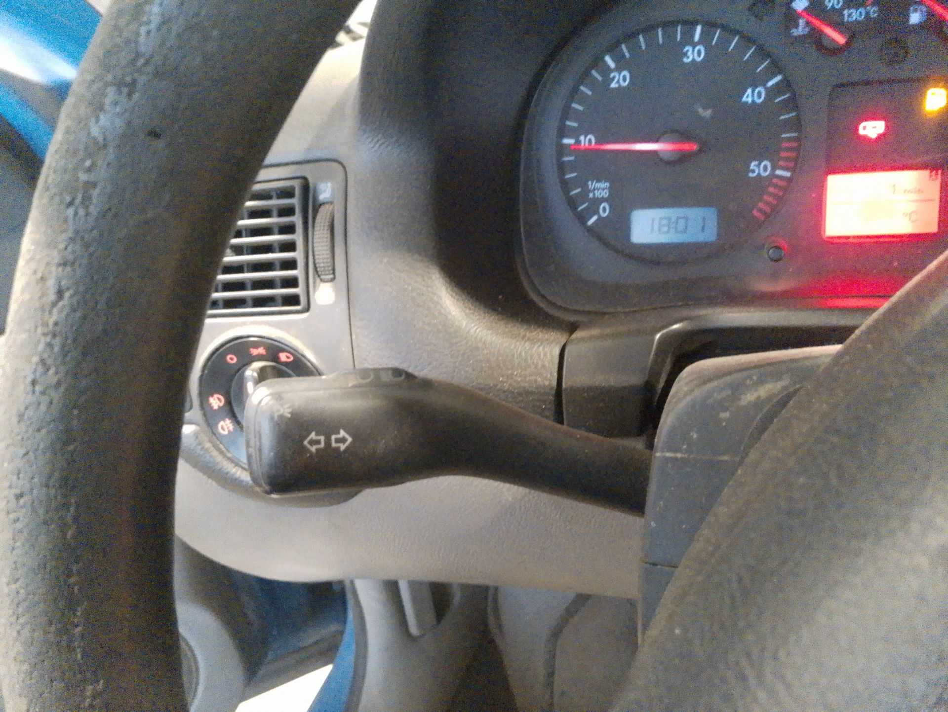 Recambio de mando intermitentes para volkswagen golf iv (1j1) 1.9 sdi referencia OEM IAM   