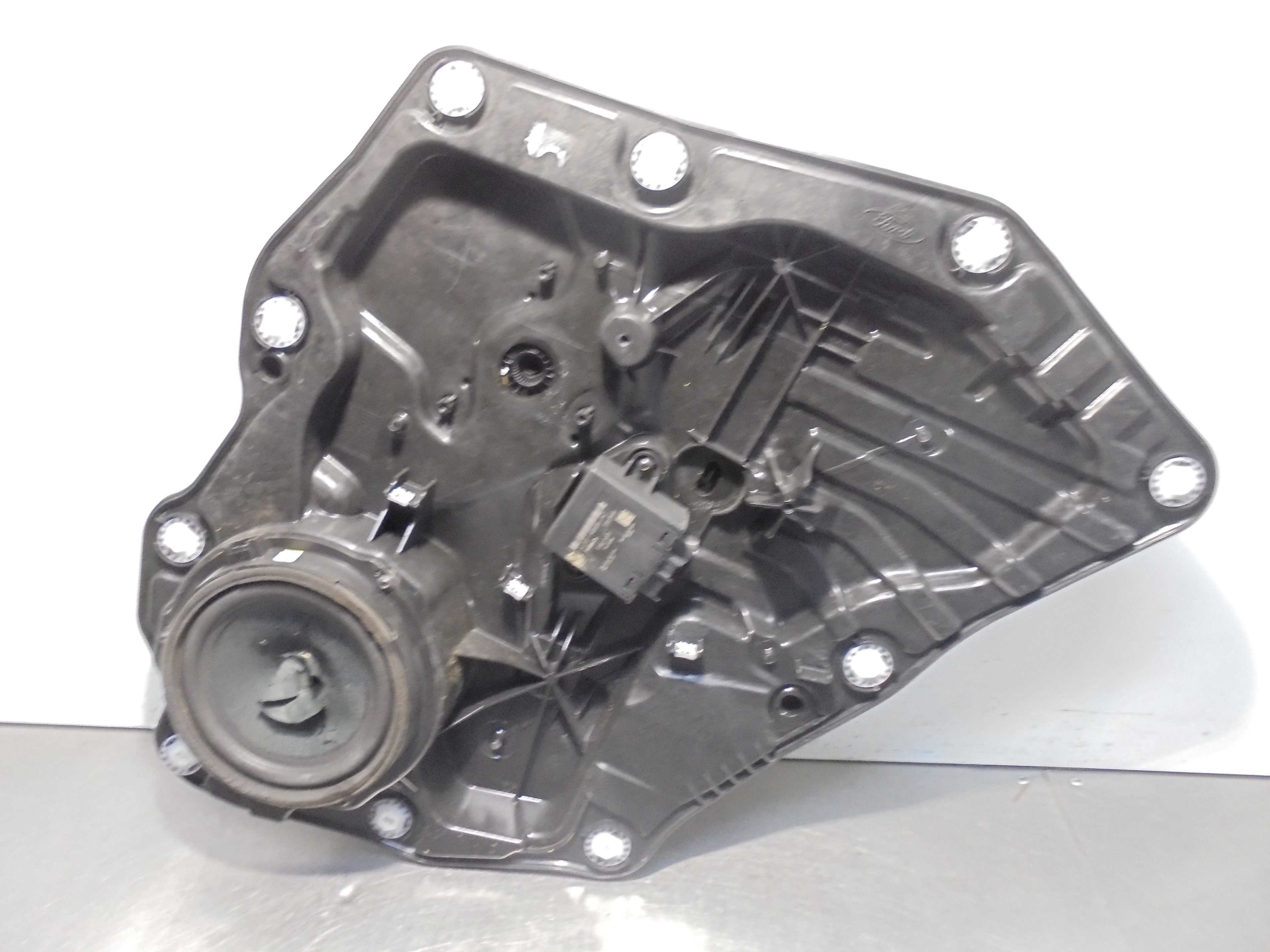 Recambio de elevalunas trasero derecho para ford puma hybrid st-line referencia OEM IAM E06887101  