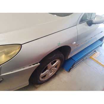 Recambio de aleta delantera izquierda para peugeot 407 (6d_) 2.0 hdi 135 (6drhrh, 6drhre, 6drhrg, 6drhrj) referencia OEM IAM 784