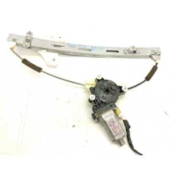 Recambio de elevalunas trasero izquierdo para hyundai i20 1.2 16v cat referencia OEM IAM 5F18207 82450C7000 BOSCH