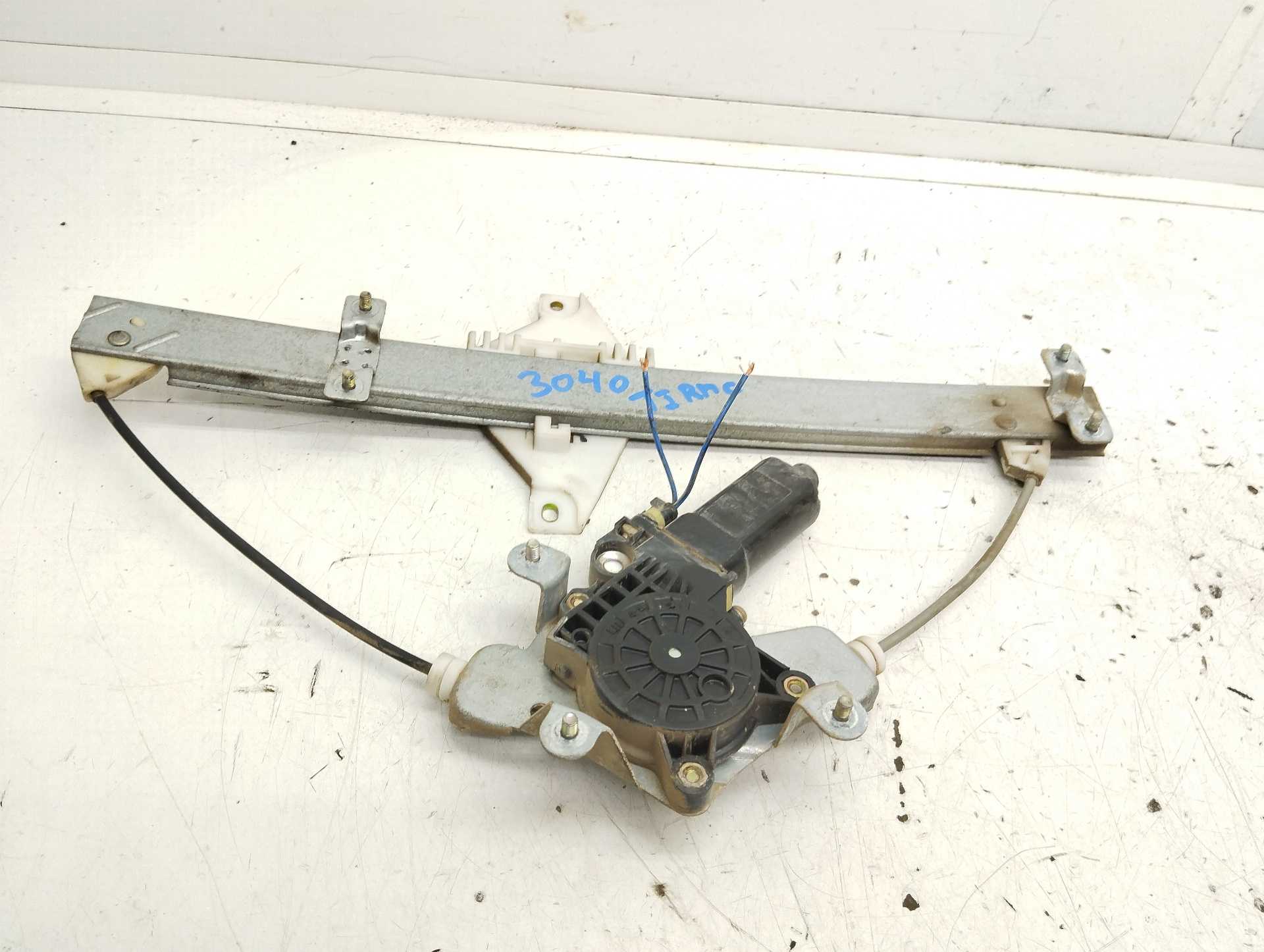 Recambio de elevalunas trasero izquierdo para hyundai terracan (hp) 2.5 tci referencia OEM IAM 83403H1000  
