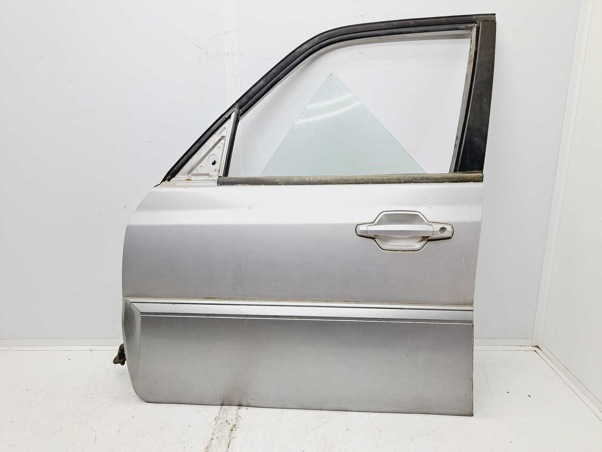 Recambio de puerta delantera izquierda para hyundai terracan (hp) 2.5 tci referencia OEM IAM 76010H1010  