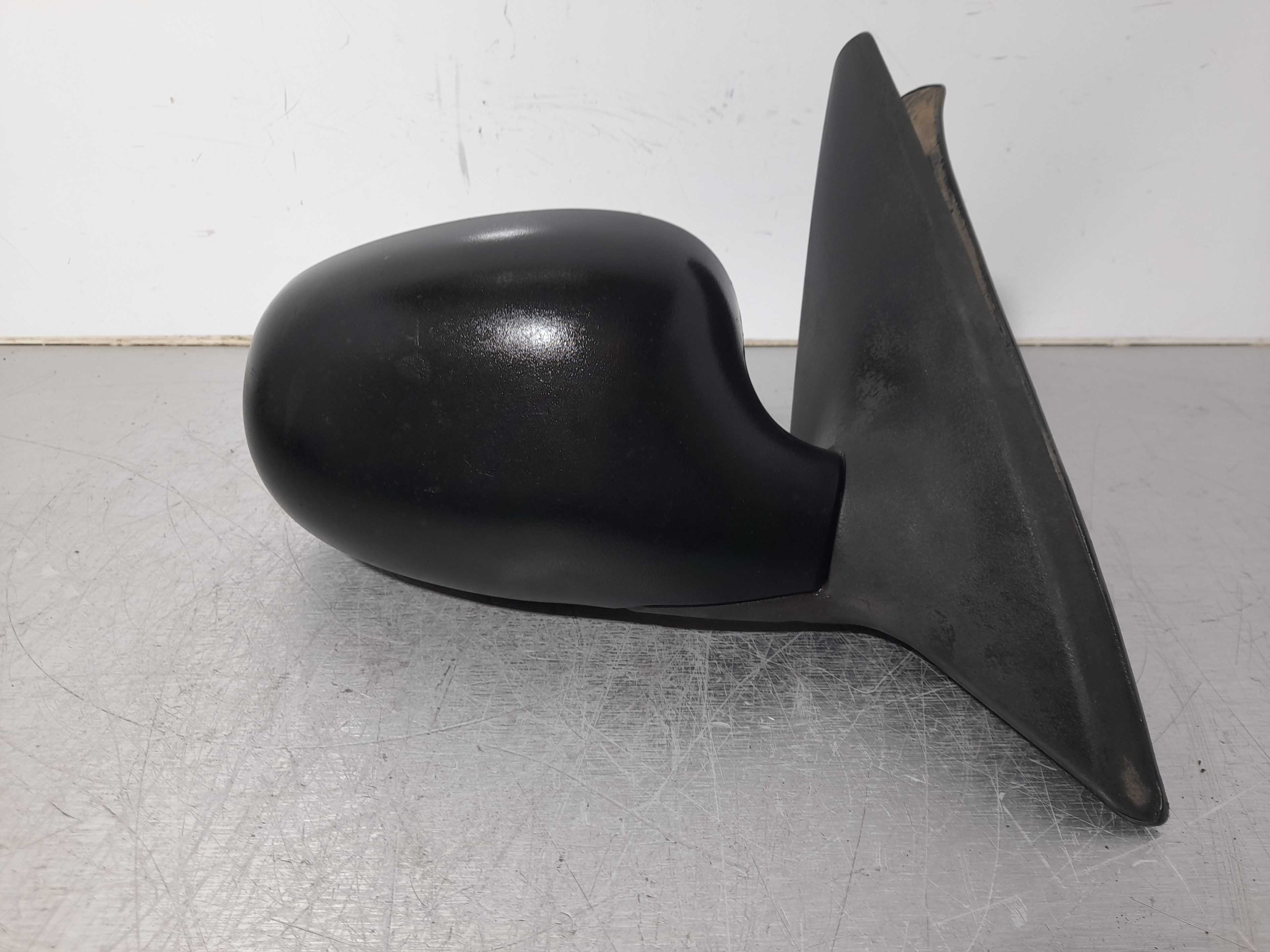 Recambio de retrovisor derecho para daewoo lanos cool referencia OEM IAM 96227724  
