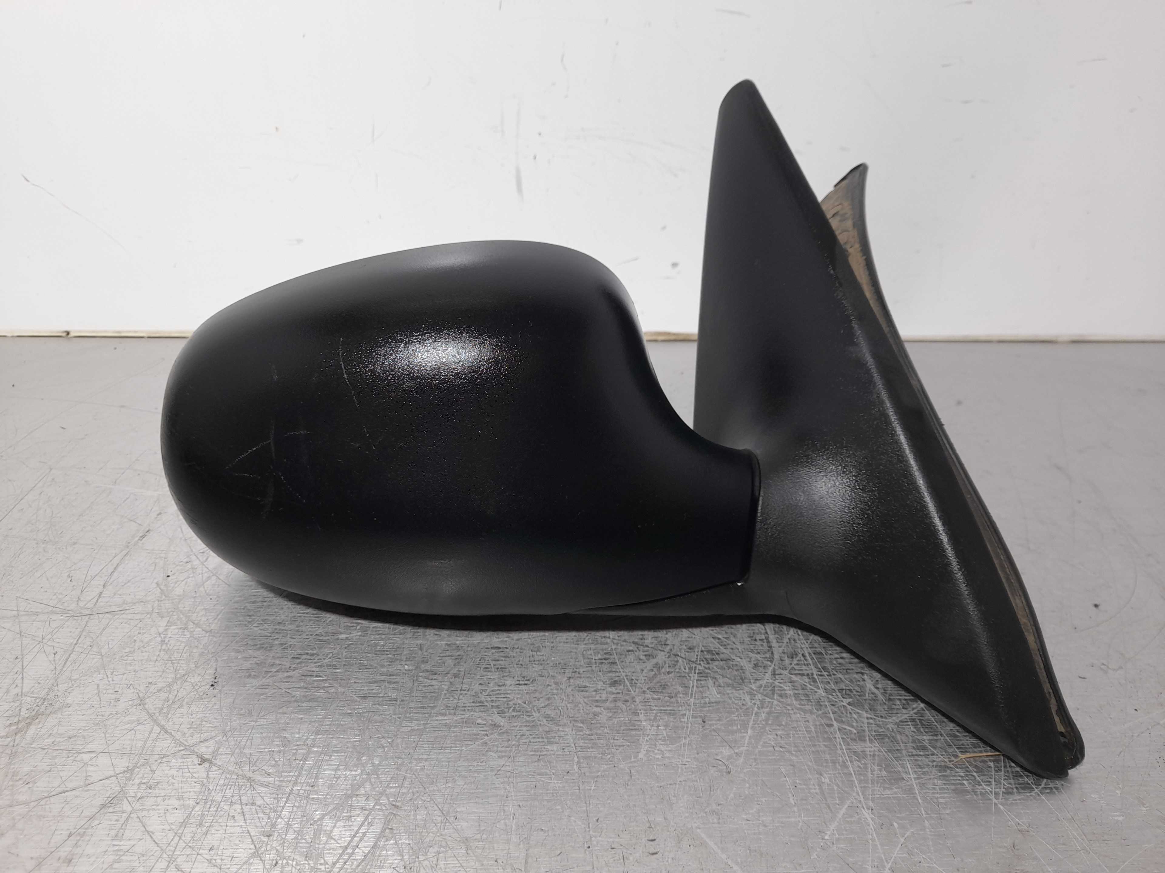 Recambio de retrovisor derecho para daewoo lanos cool referencia OEM IAM 96304167  