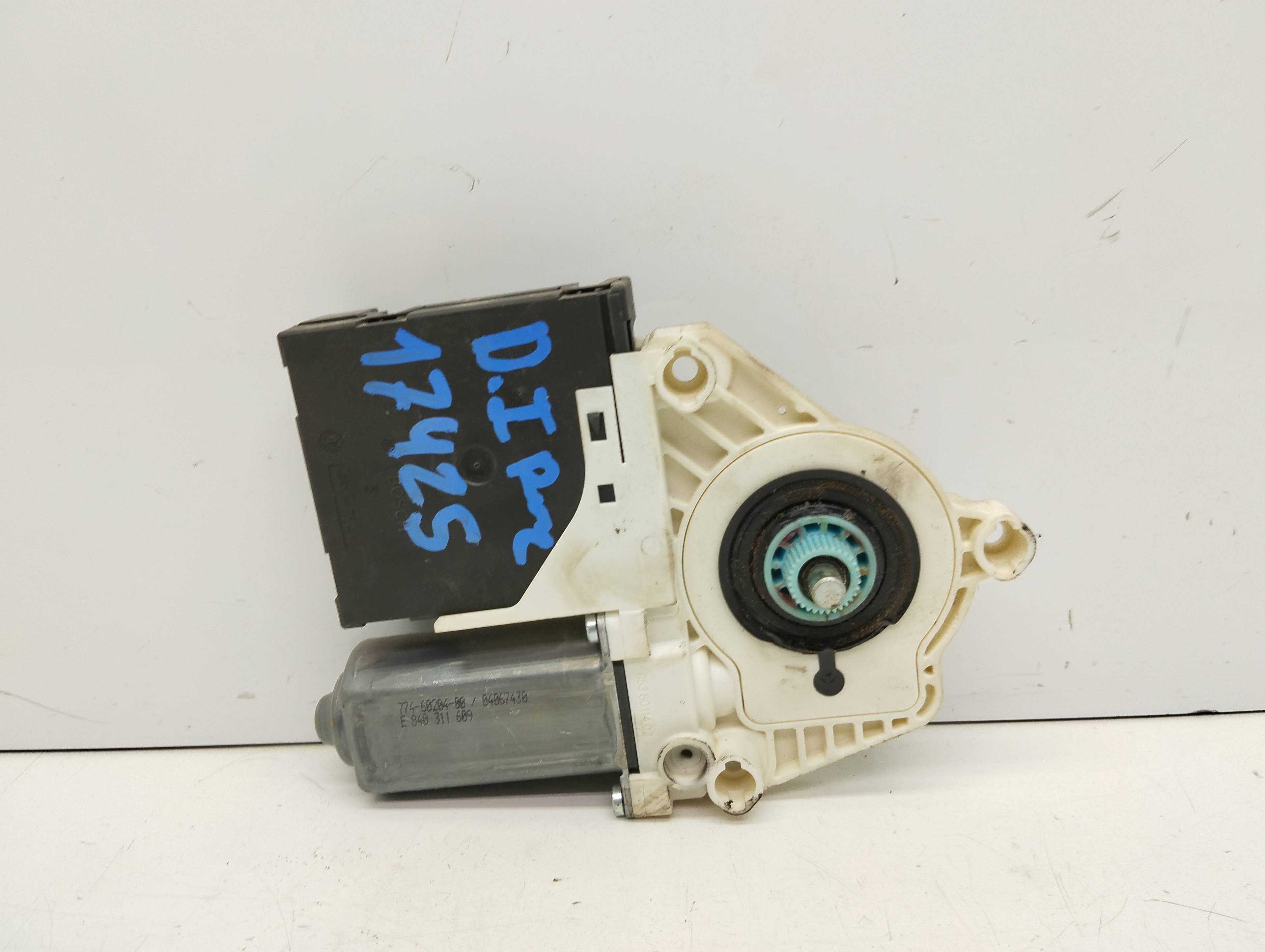 Recambio de motor elevalunas delantero izquierdo para seat leon (1p1) comfort limited referencia OEM IAM 1P0837401D 1K0959793L B