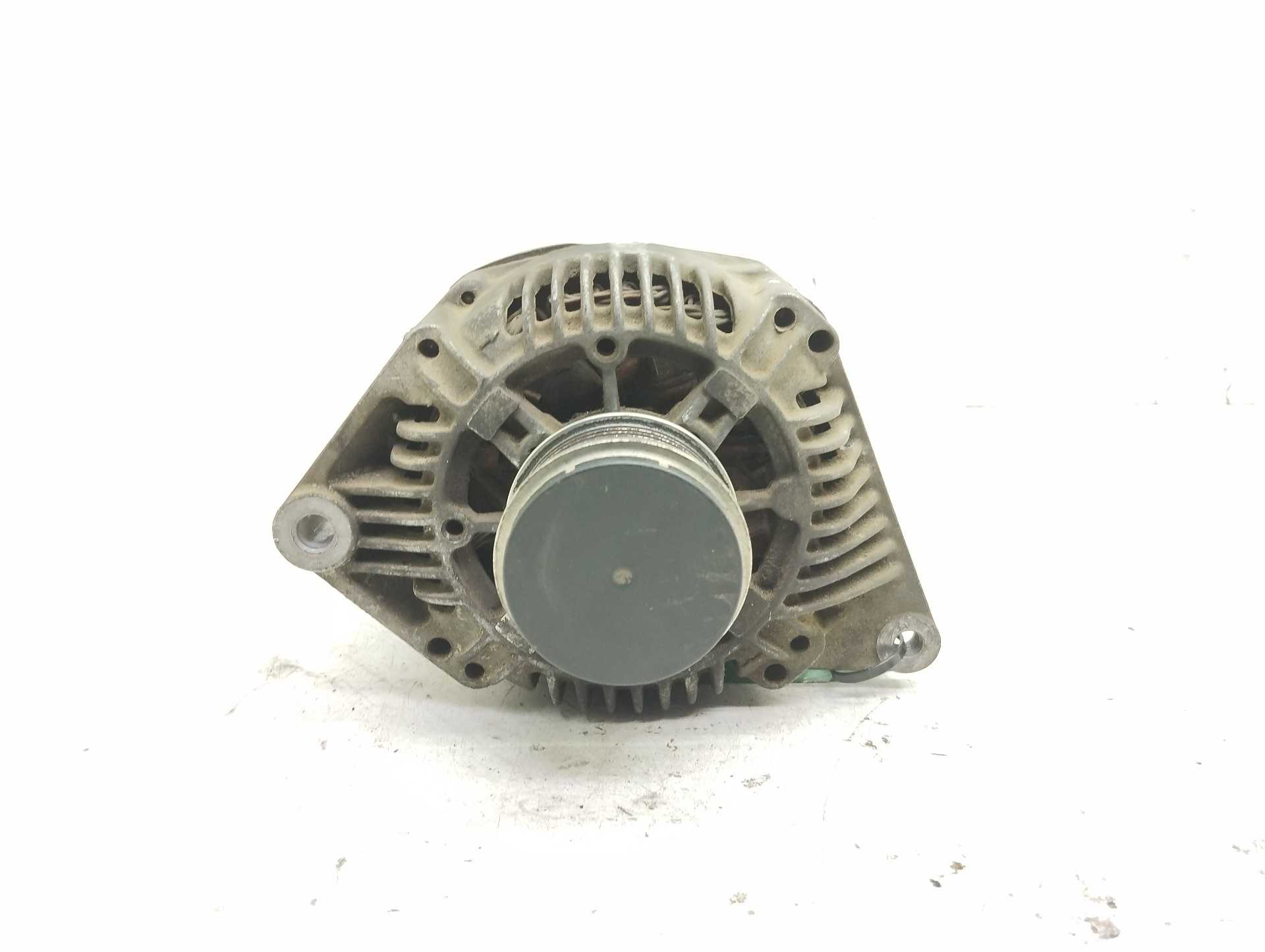 Recambio de alternador para renault megane i classic (la0) referencia OEM IAM 7700431943 A13VI211 