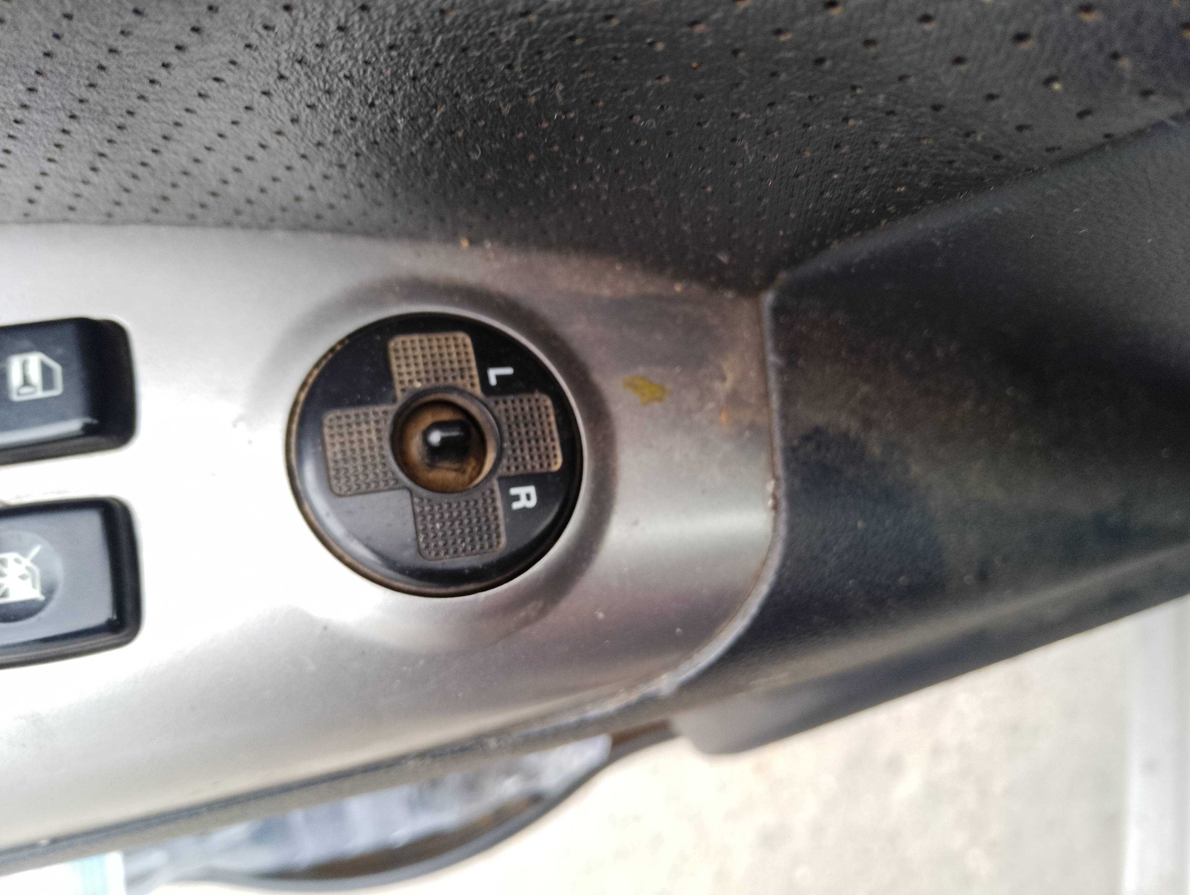 Recambio de mando retrovisor para kia sportage cup referencia OEM IAM   