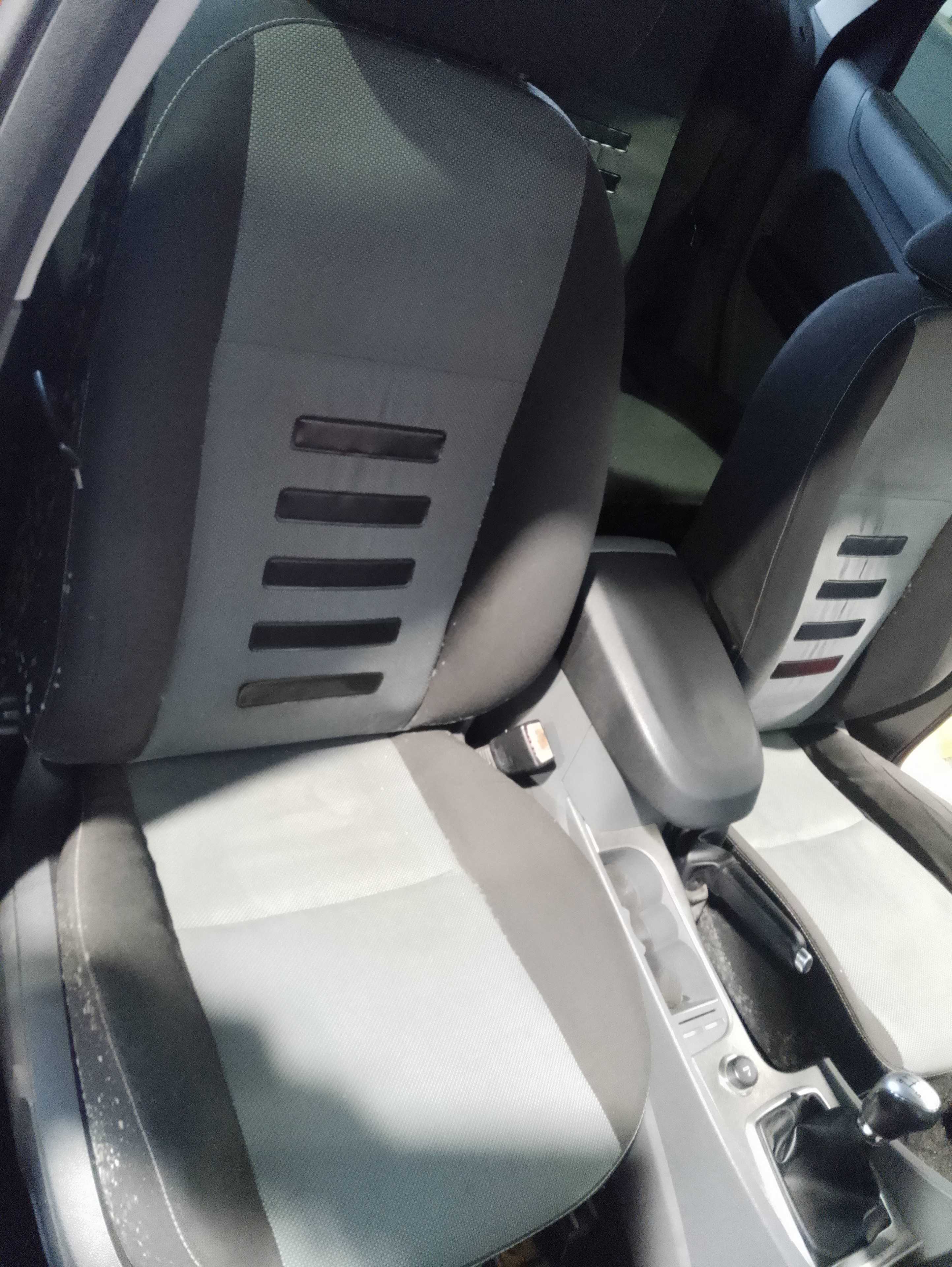 Recambio de asiento delantero derecho para ford focus turnier (cb4) trend referencia OEM IAM   
