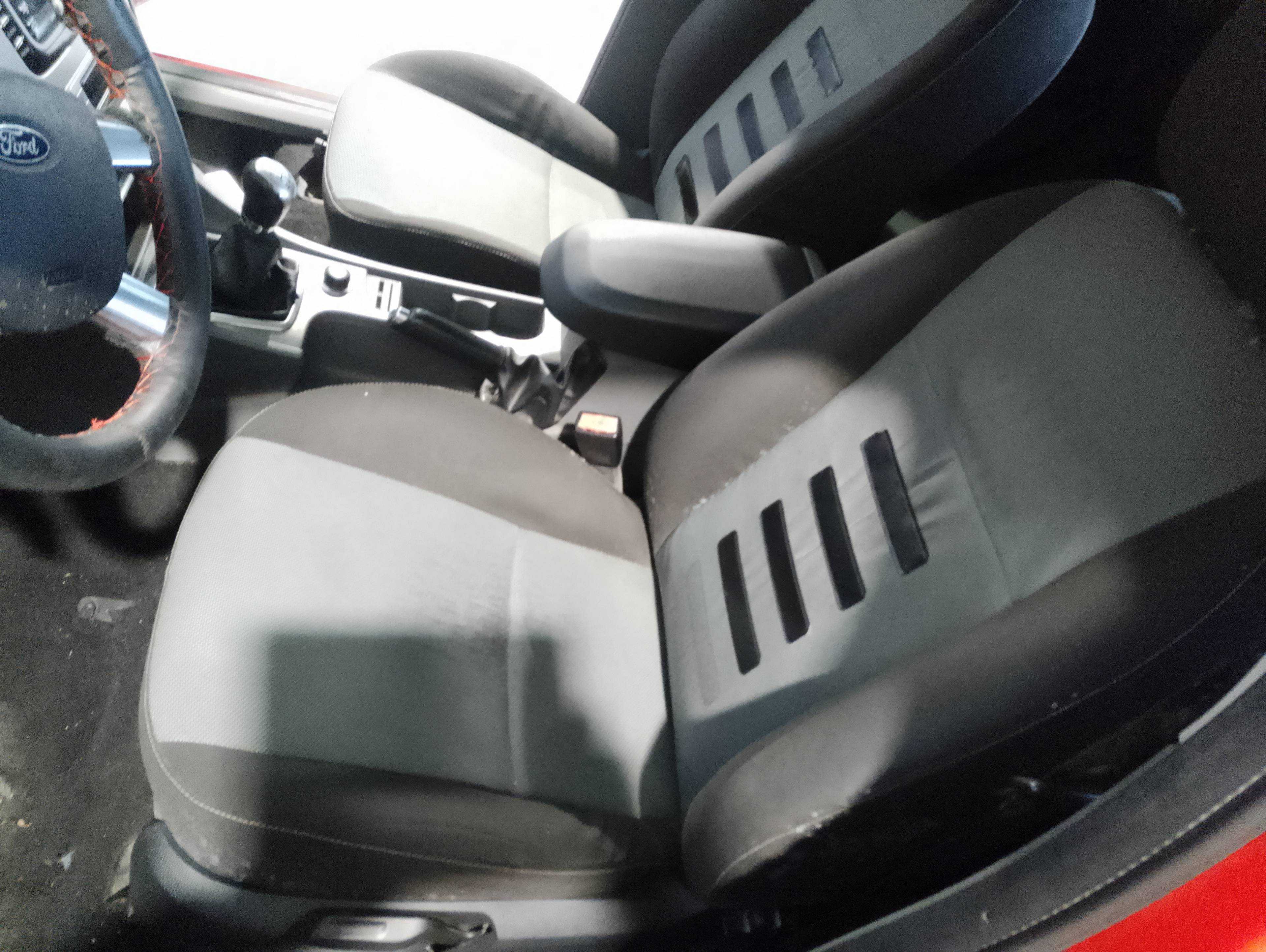 Recambio de asiento delantero izquierdo para ford focus turnier (cb4) trend referencia OEM IAM   