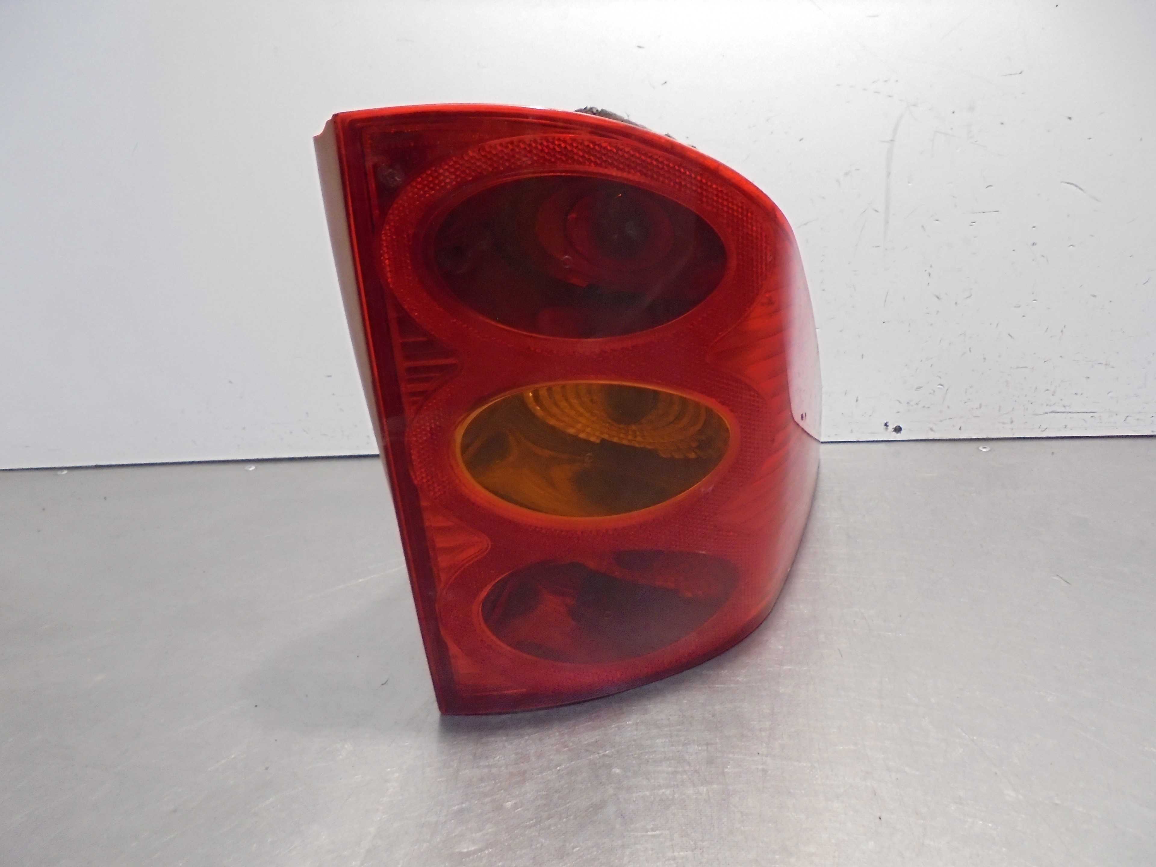 Recambio de piloto trasero izquierdo para peugeot 1007 sporty referencia OEM IAM 964611698001  
