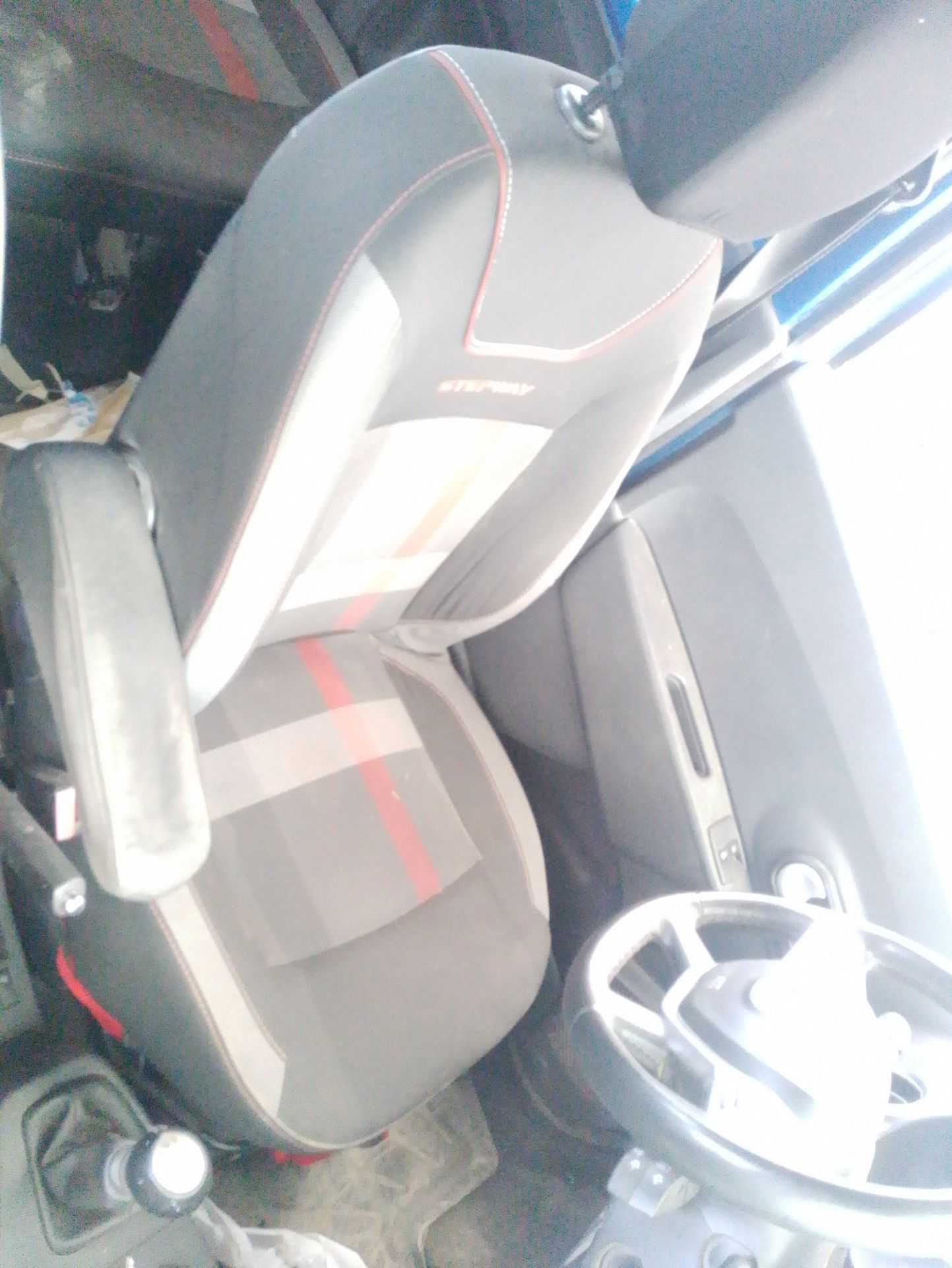 Recambio de asiento delantero izquierdo para dacia dokker monospace (ke_) 1.5 blue dci 95 (kejl) referencia OEM IAM   