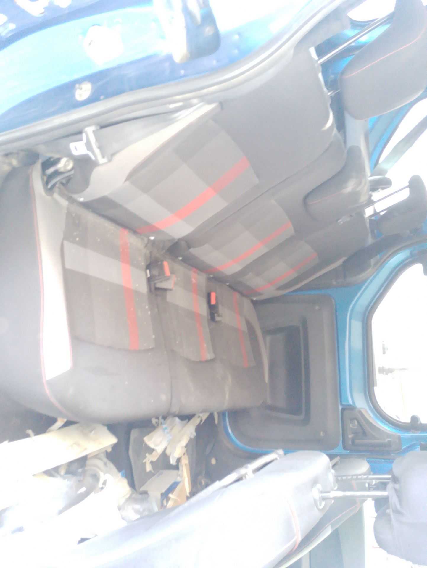 Recambio de asientos traseros para dacia dokker monospace (ke_) 1.5 blue dci 95 (kejl) referencia OEM IAM   