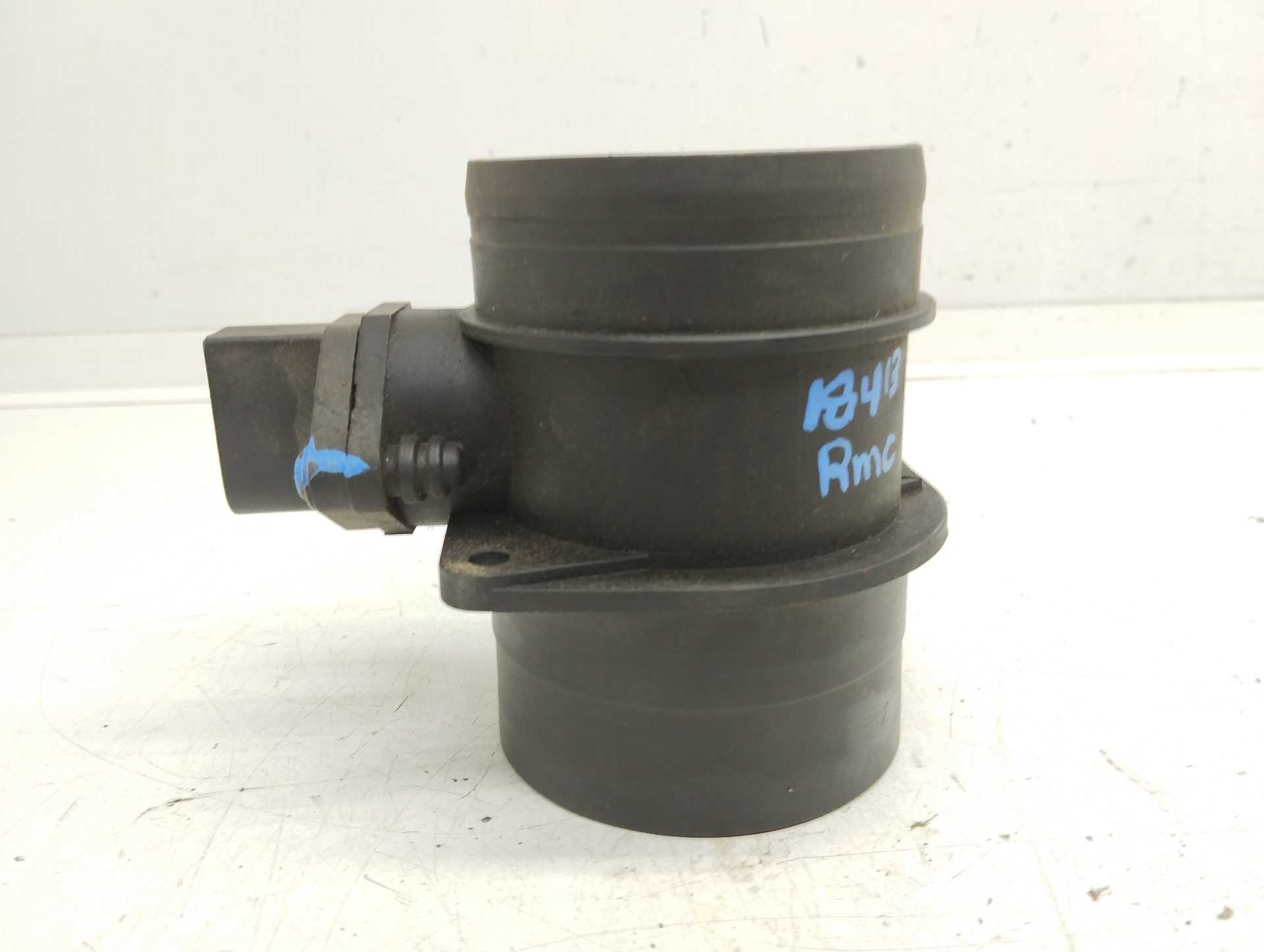 Recambio de caudalimetro para volkswagen golf iv berlina (1j1) gti referencia OEM IAM AF10251 DELPHI 