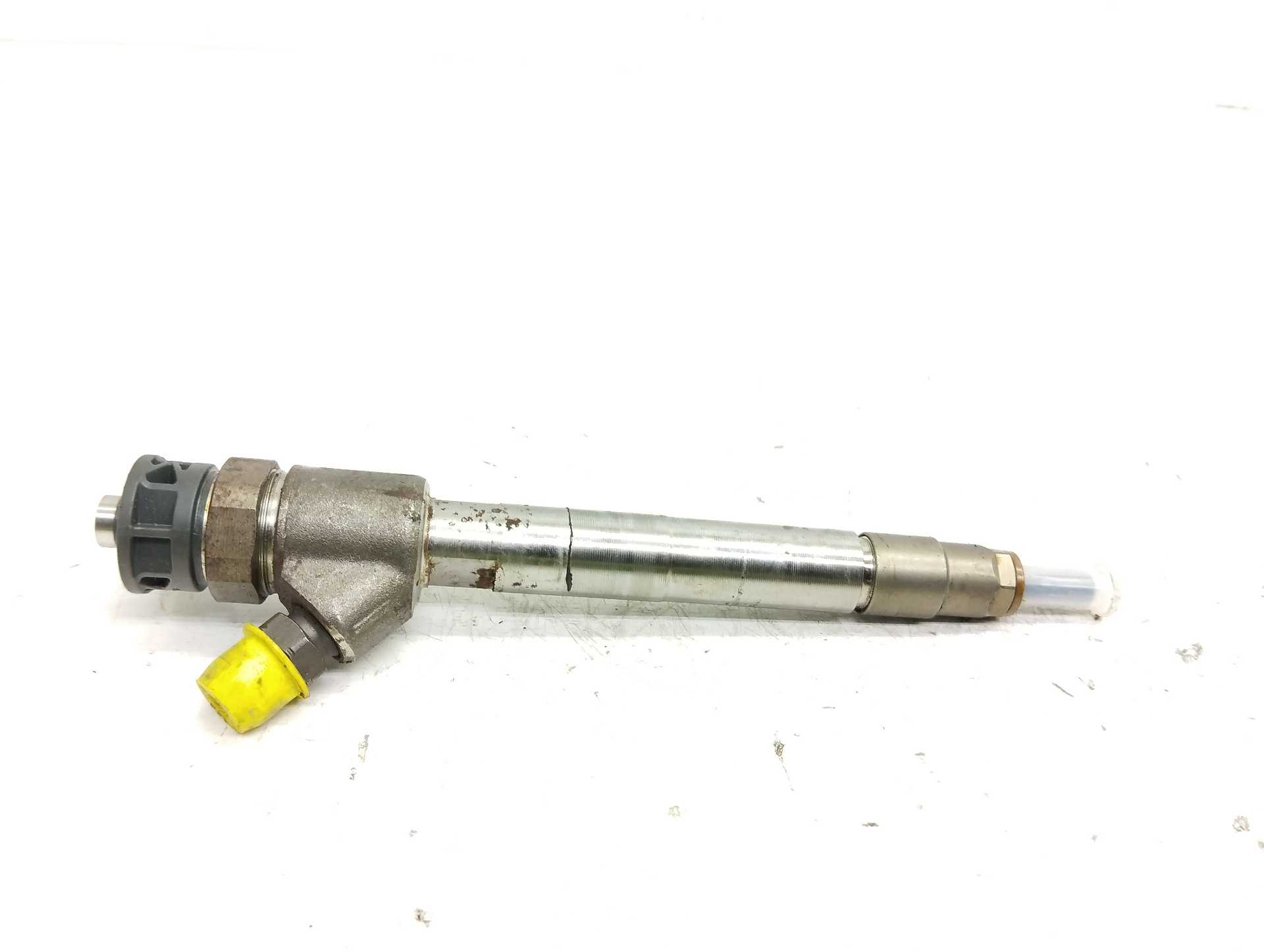 Recambio de inyector para ford transit connect kombi trend largo referencia OEM IAM 9828959880 0445110955 