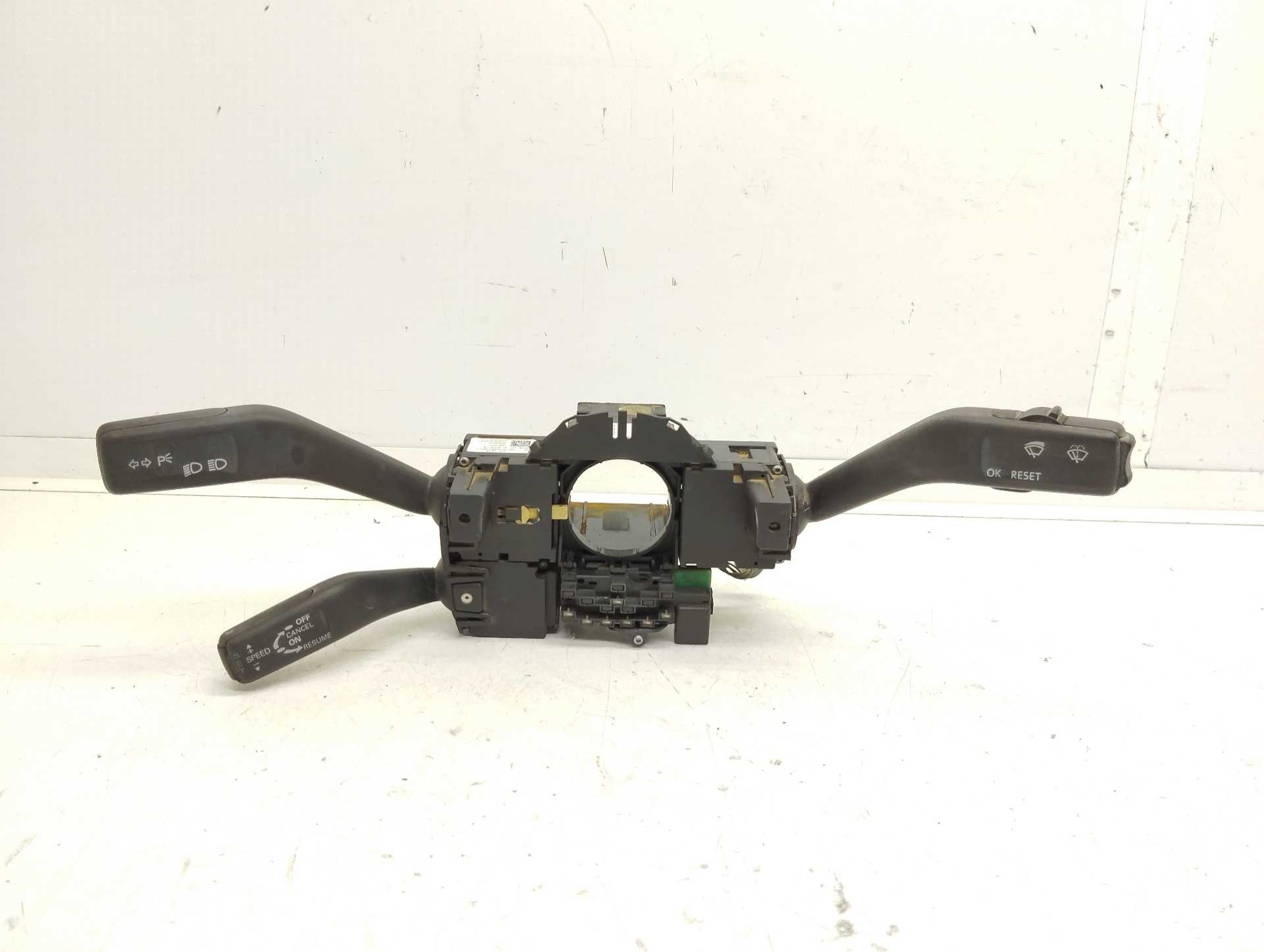 Recambio de mando luces para volkswagen passat berlina (3c2) highline referencia OEM IAM 3C5953507C 01403813 