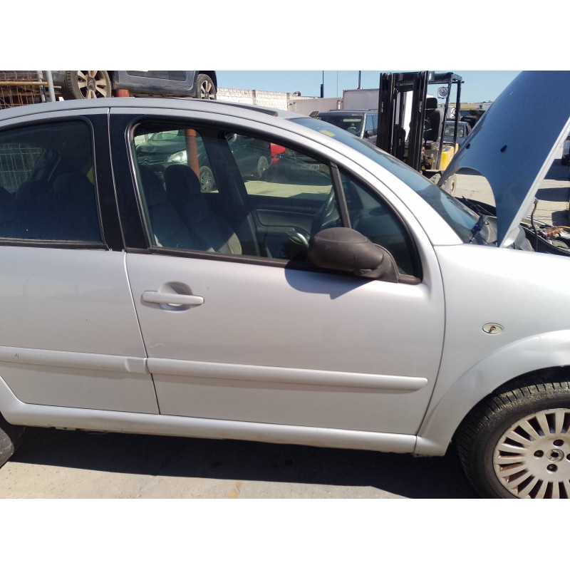 Recambio de puerta delantera derecha para citroën c3 1.4 hdi audace referencia OEM IAM   
