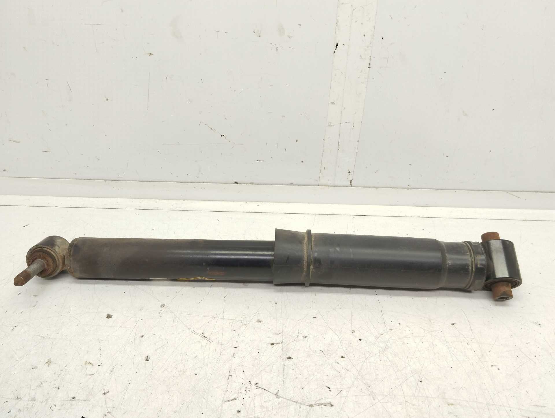 Recambio de amortiguador trasero izquierdo para renault scenic ii authentique referencia OEM IAM 423093JP  