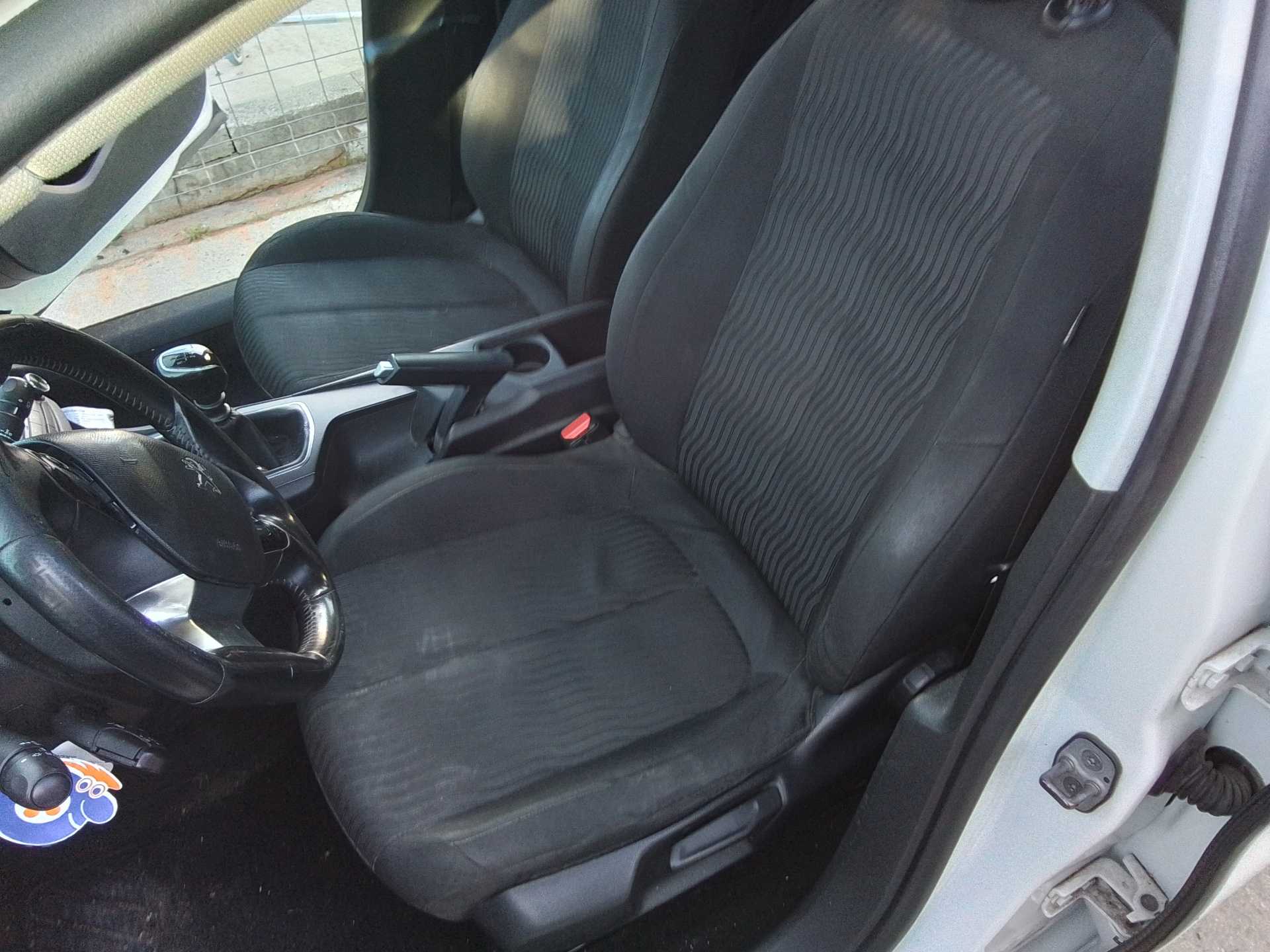 Recambio de asiento delantero izquierdo para peugeot 308 sw access referencia OEM IAM   