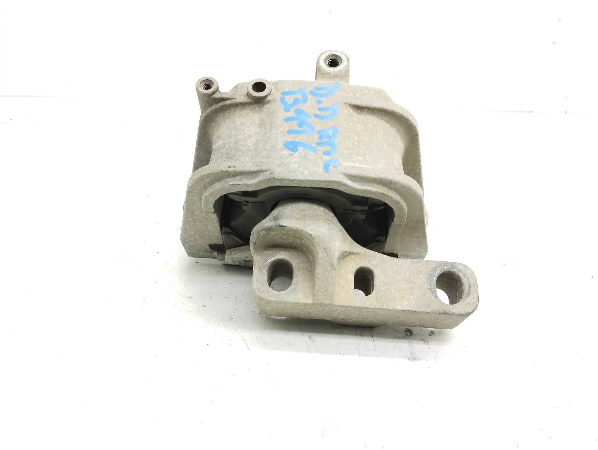Recambio de soporte motor derecho para volkswagen passat berlina (3c2) highline referencia OEM IAM   