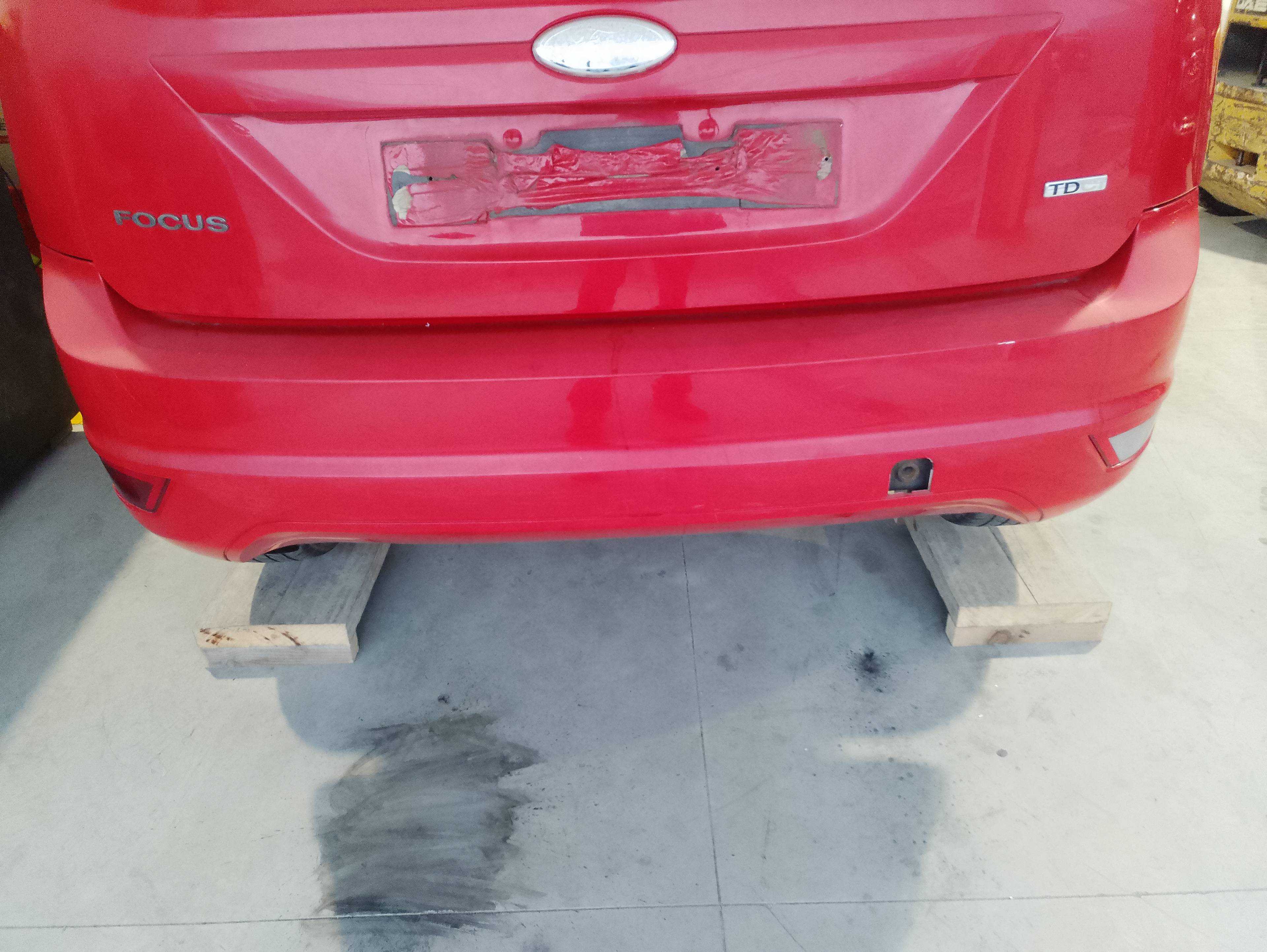 Recambio de paragolpes trasero para ford focus turnier (cb4) trend referencia OEM IAM   