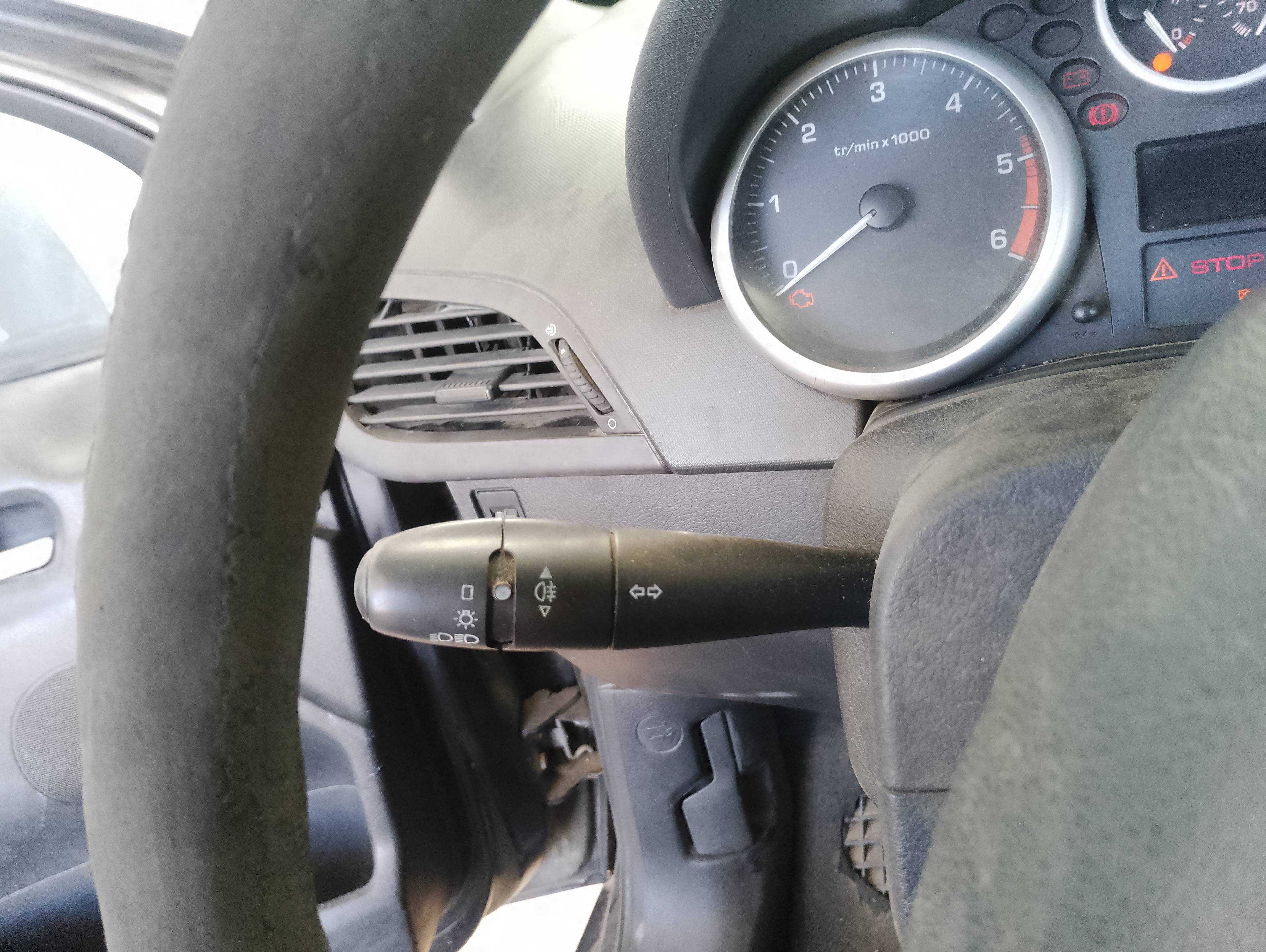 Recambio de mando luces/intermitencia (com2000) para peugeot 207 urban referencia OEM IAM   