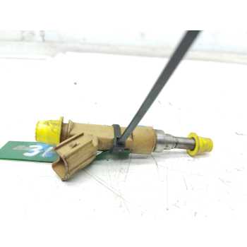 Recambio de inyector para toyota auris 1.6 16v cat referencia OEM IAM 2325037010  