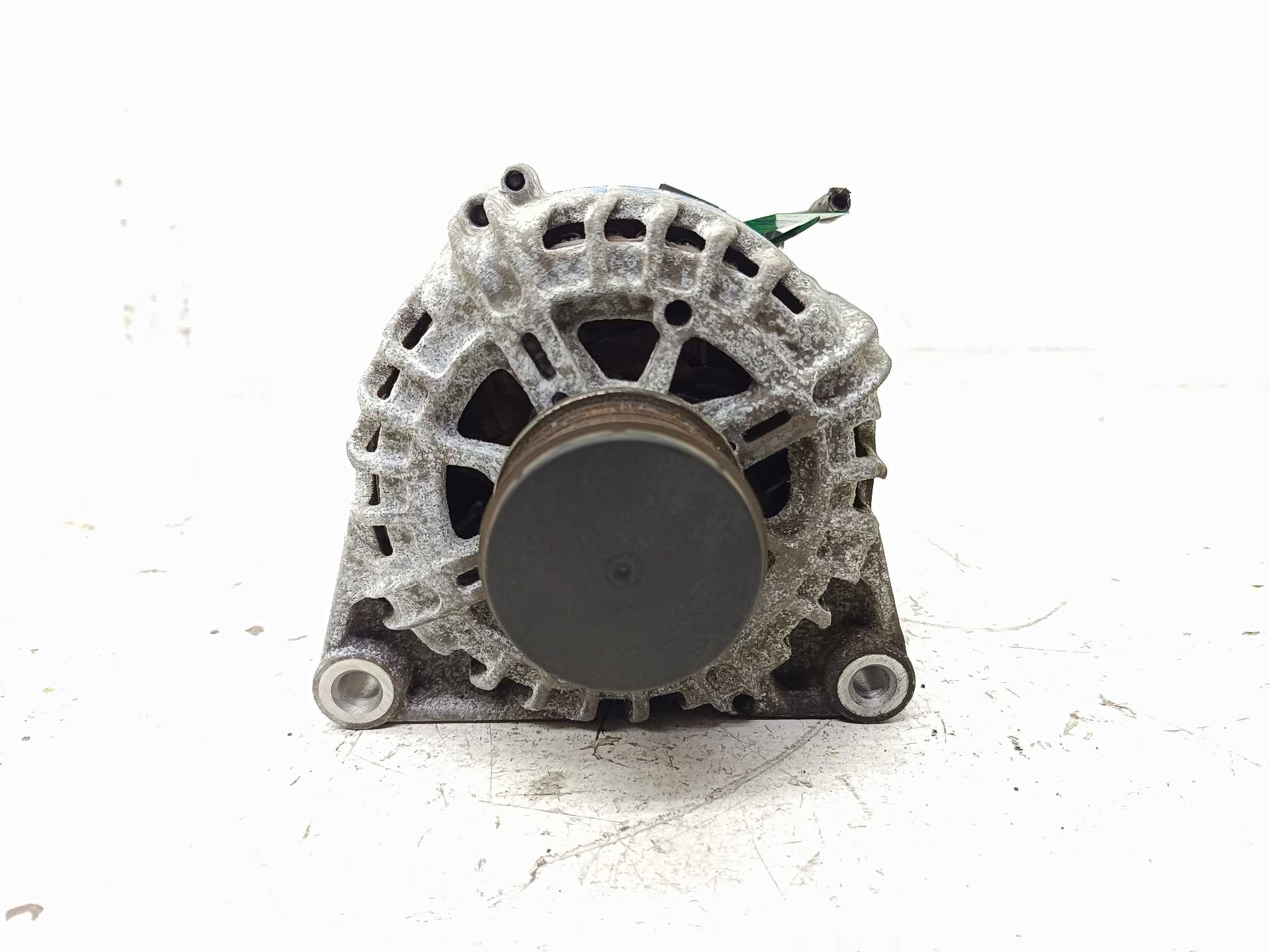 Recambio de alternador para ford fiesta (cb1) ambiente referencia OEM IAM 8V21103000AB 209122669 