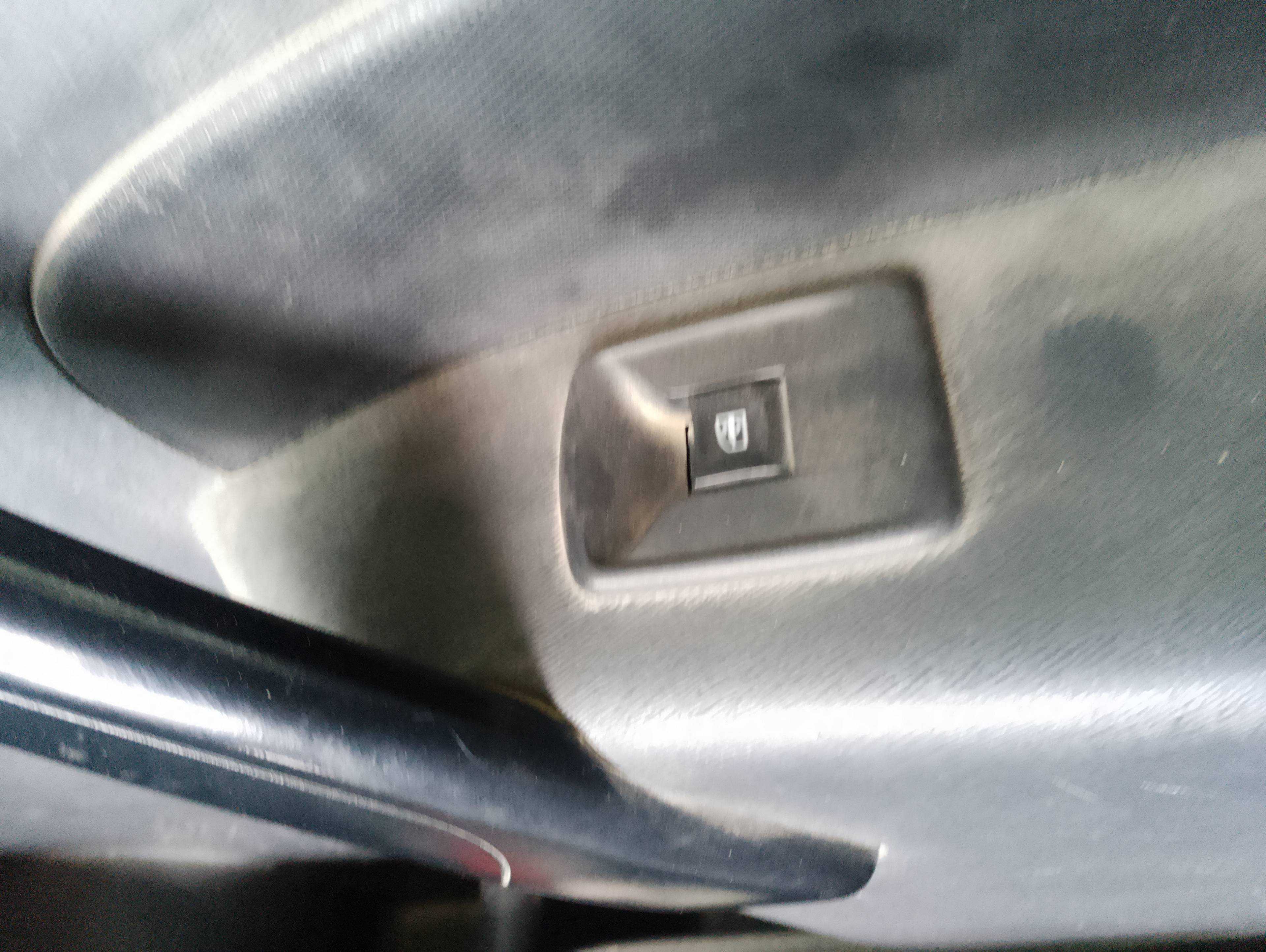 Recambio de mando elevalunas delantero derecho para renault kangoo profesional referencia OEM IAM   