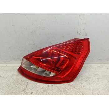 Recambio de piloto trasero derecho para ford fiesta (cb1) ambiente referencia OEM IAM 8A6113404A  