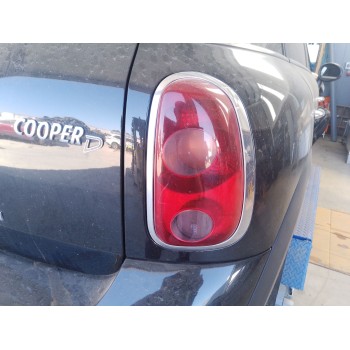 PILOTO TRASERO DERECHO 63219808150 