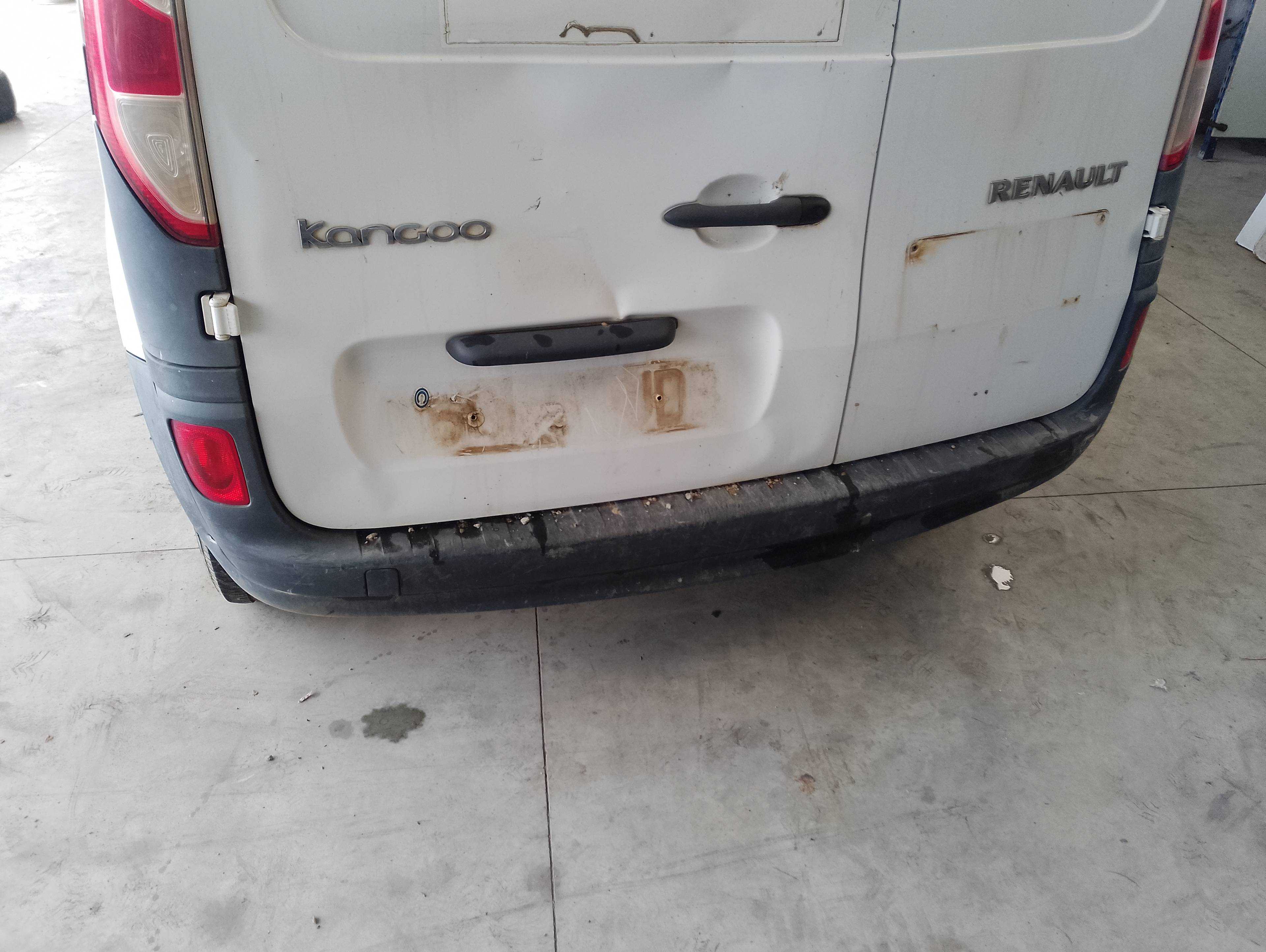 Recambio de paragolpes trasero para renault kangoo profesional referencia OEM IAM   
