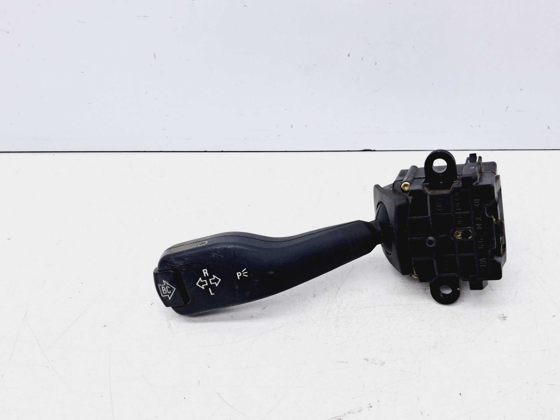 Recambio de mando intermitentes para bmw serie 3 berlina (e46) 320d referencia OEM IAM 8363668 01104010 LUK