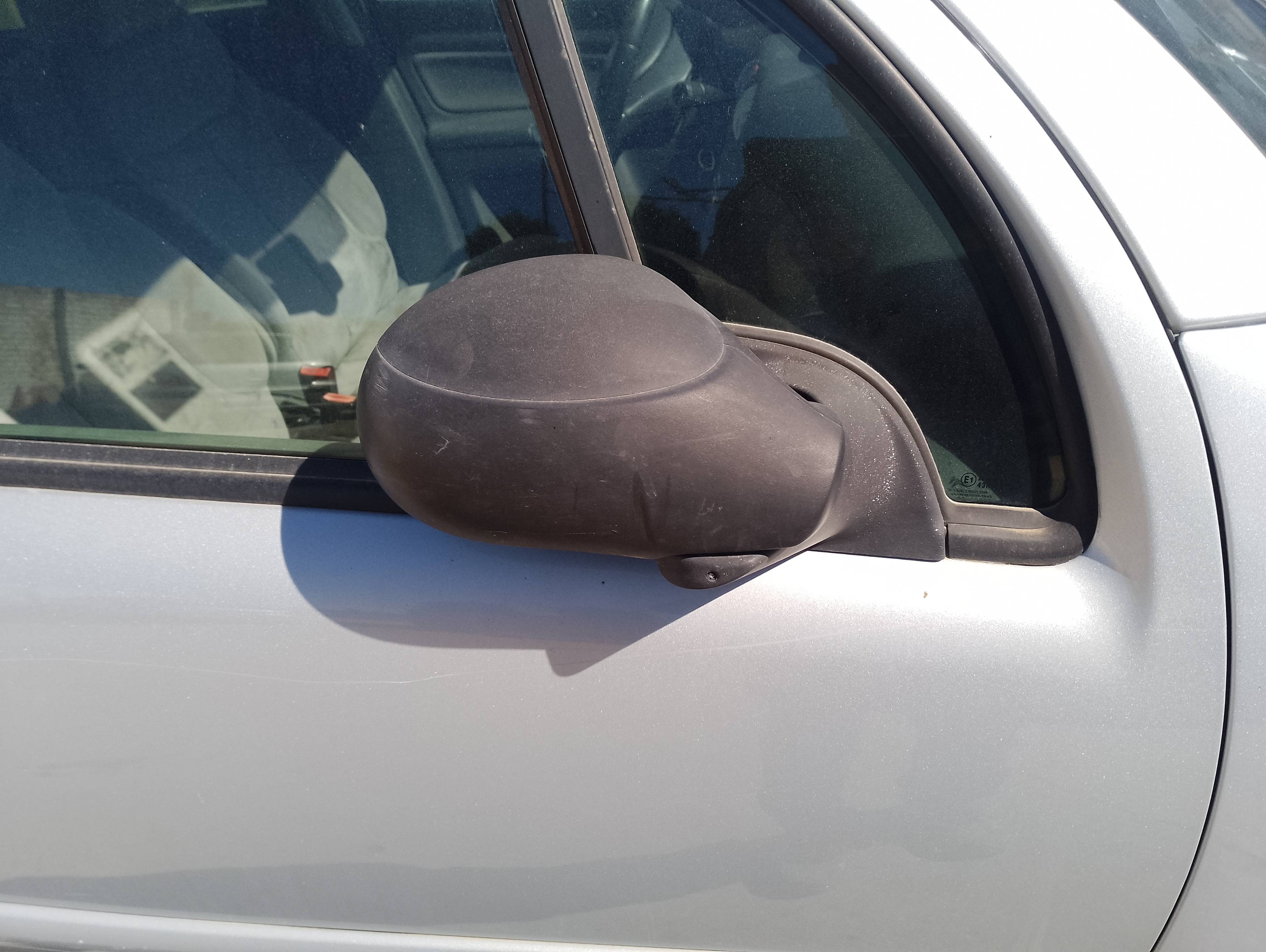 Recambio de retrovisor derecho para citroën c3 1.4 hdi audace referencia OEM IAM   