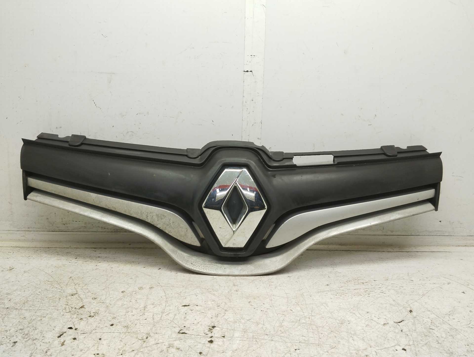 Recambio de rejilla delantera para renault kangoo profesional referencia OEM IAM 623101381R  