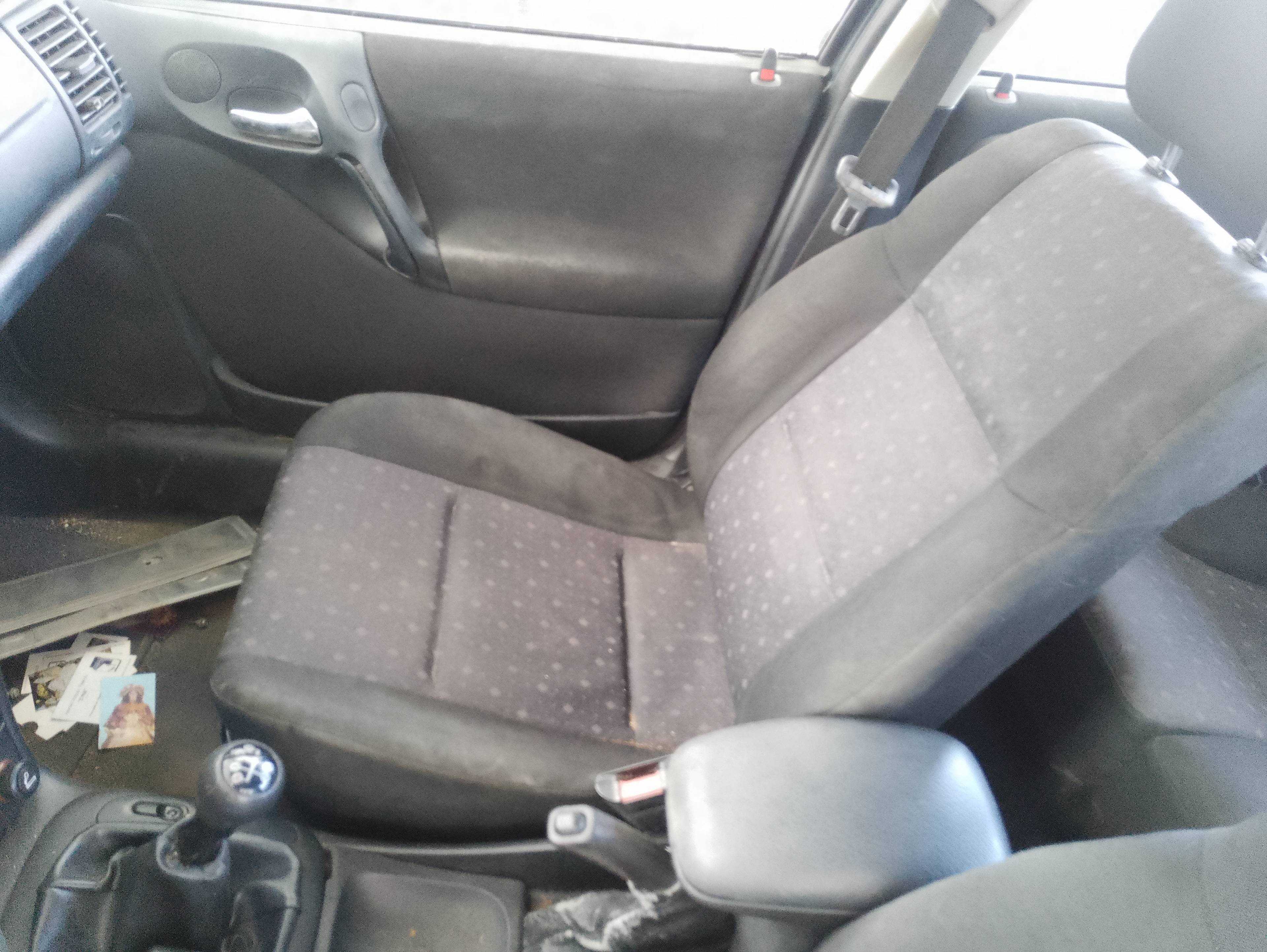 Recambio de asiento delantero derecho para opel vectra b berlina básico referencia OEM IAM   