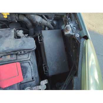 Recambio de caja reles / fusibles para opel corsa d cosmo referencia OEM IAM   