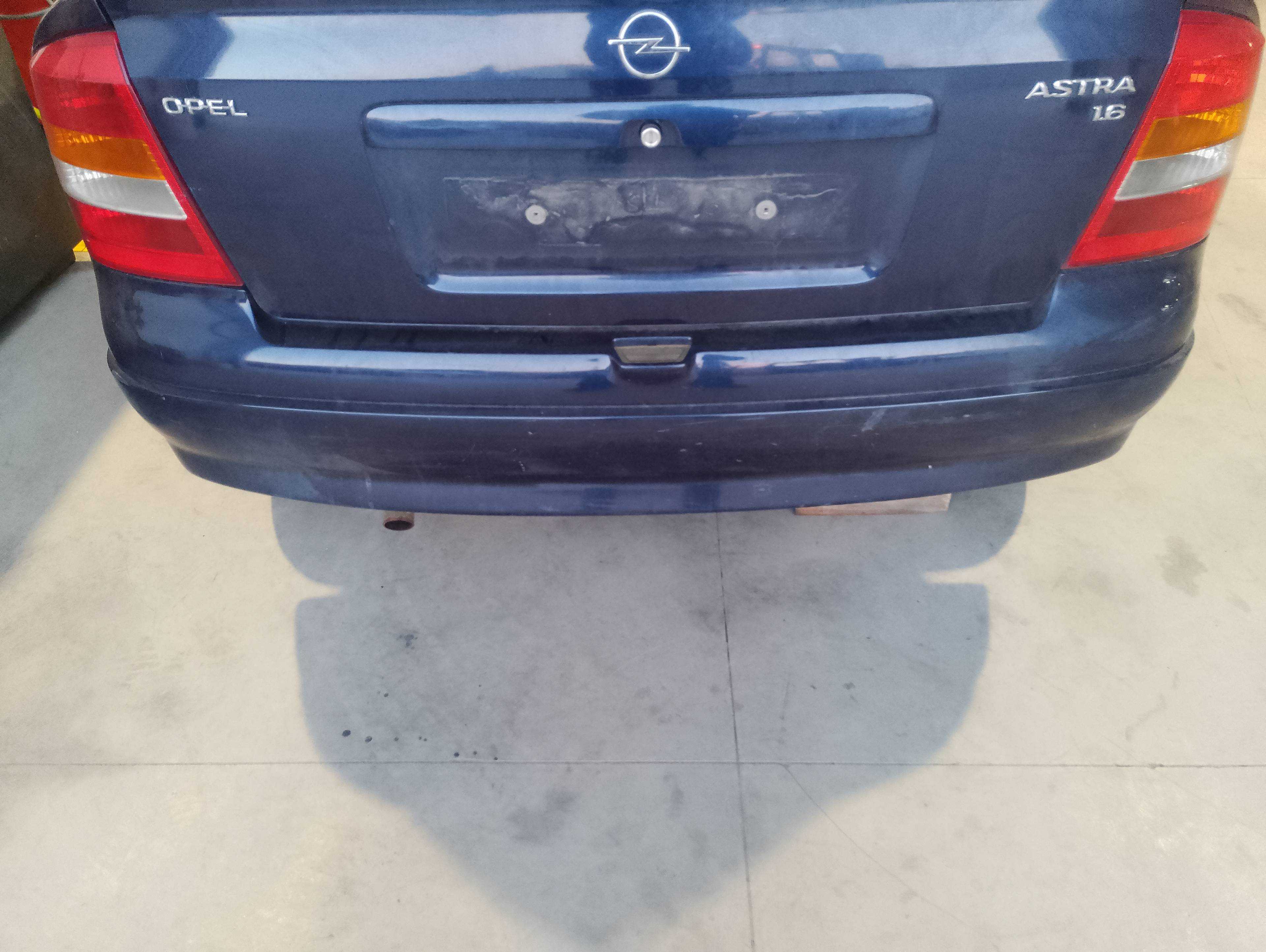 Recambio de paragolpes trasero para opel astra g berlina club referencia OEM IAM   