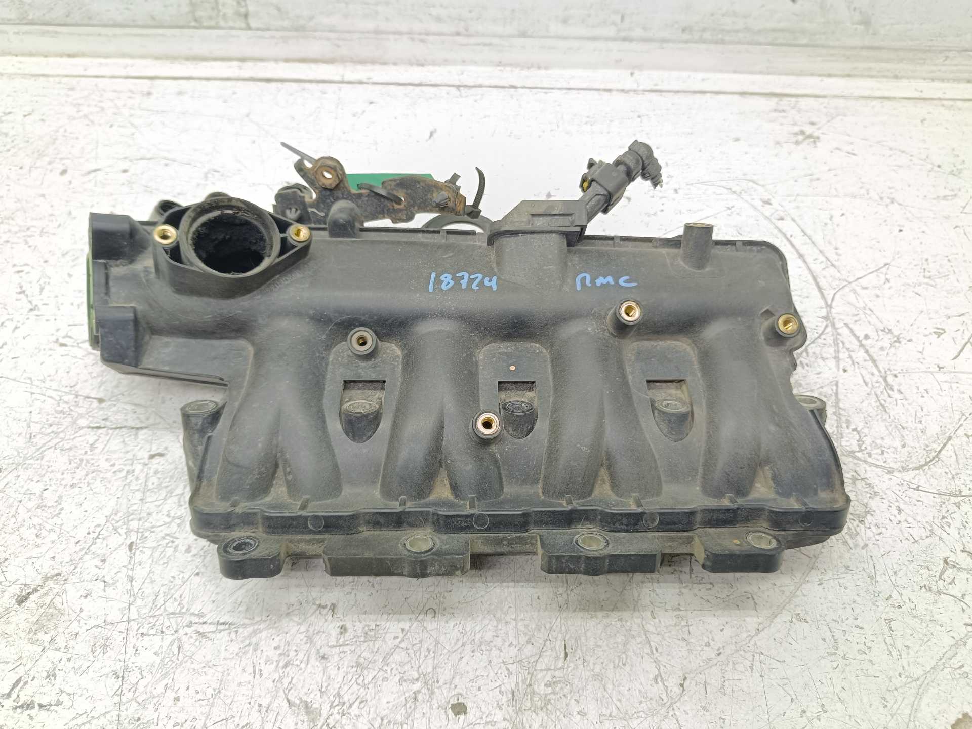 Recambio de colector admision para opel corsa d cosmo referencia OEM IAM 55207034  