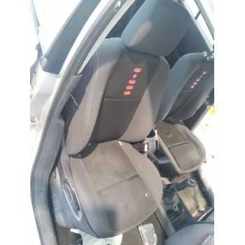 Recambio de asiento delantero derecho para renault megane ii classic berlina confort dynamique referencia OEM IAM   