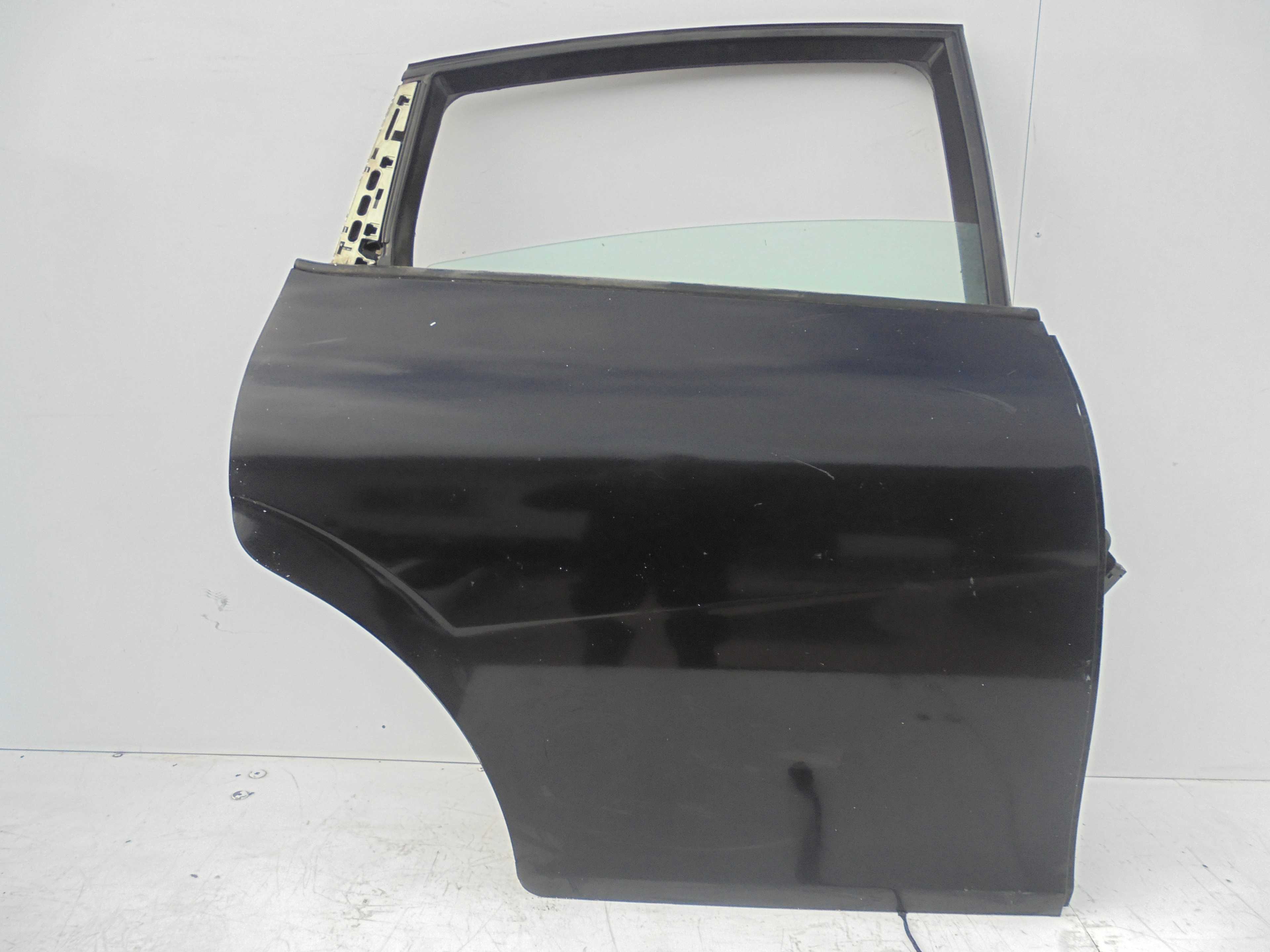 Recambio de puerta trasera derecha para seat leon (1p1) comfort limited referencia OEM IAM   