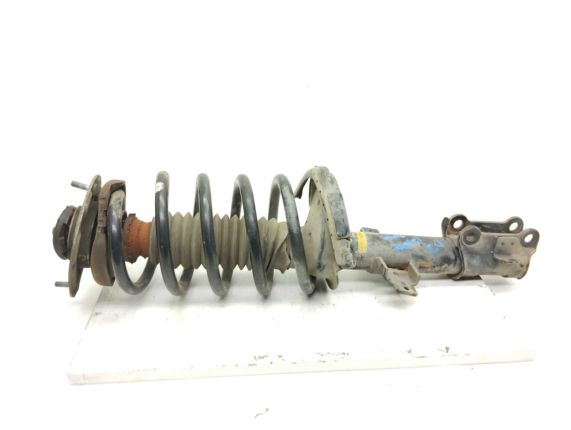 Recambio de amortiguador delantero izquierdo para volvo xc90 2.4 diesel cat referencia OEM IAM 20V00834  