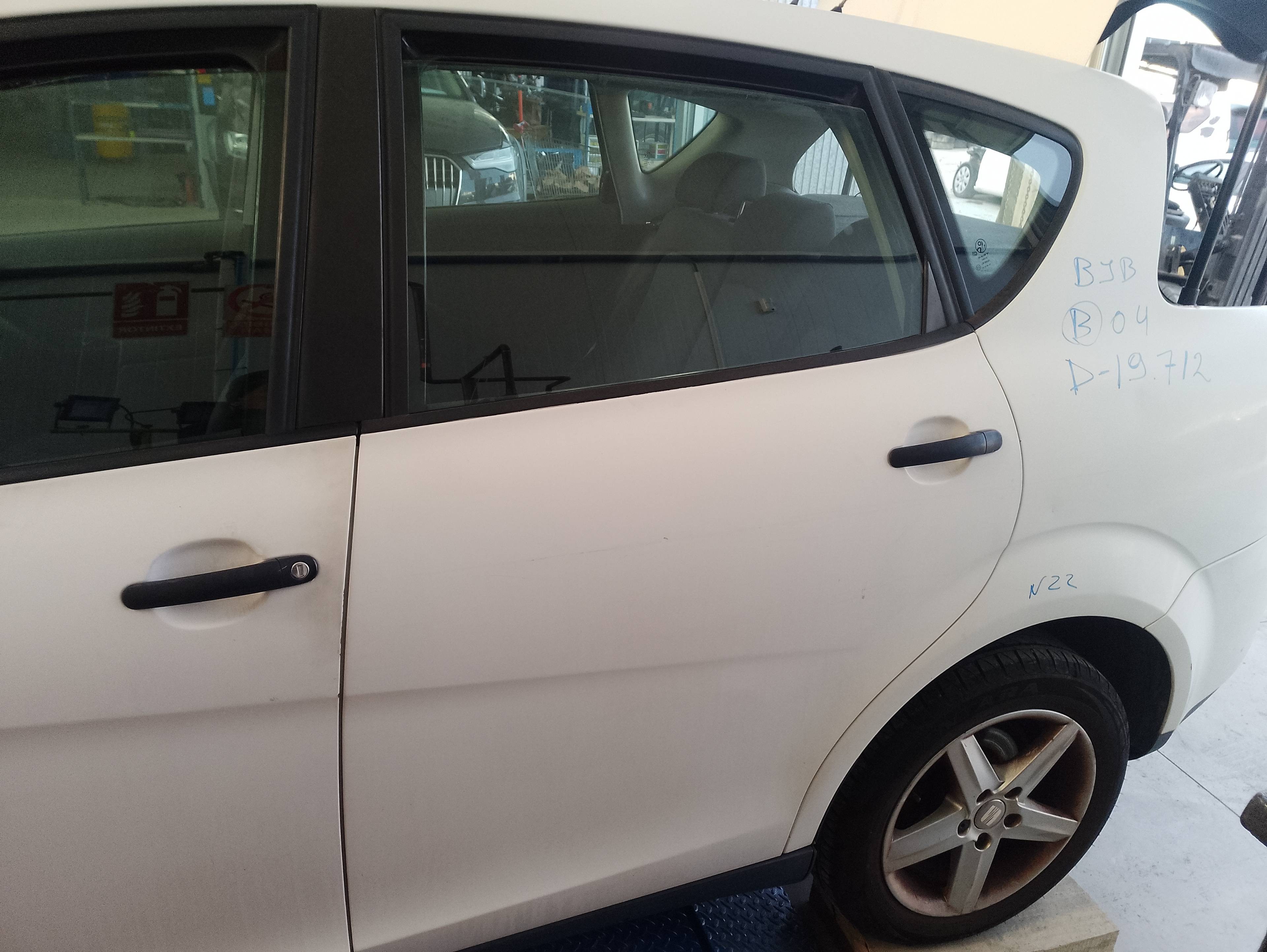 Recambio de puerta trasera izquierda para seat toledo (5p2) exclusive referencia OEM IAM   