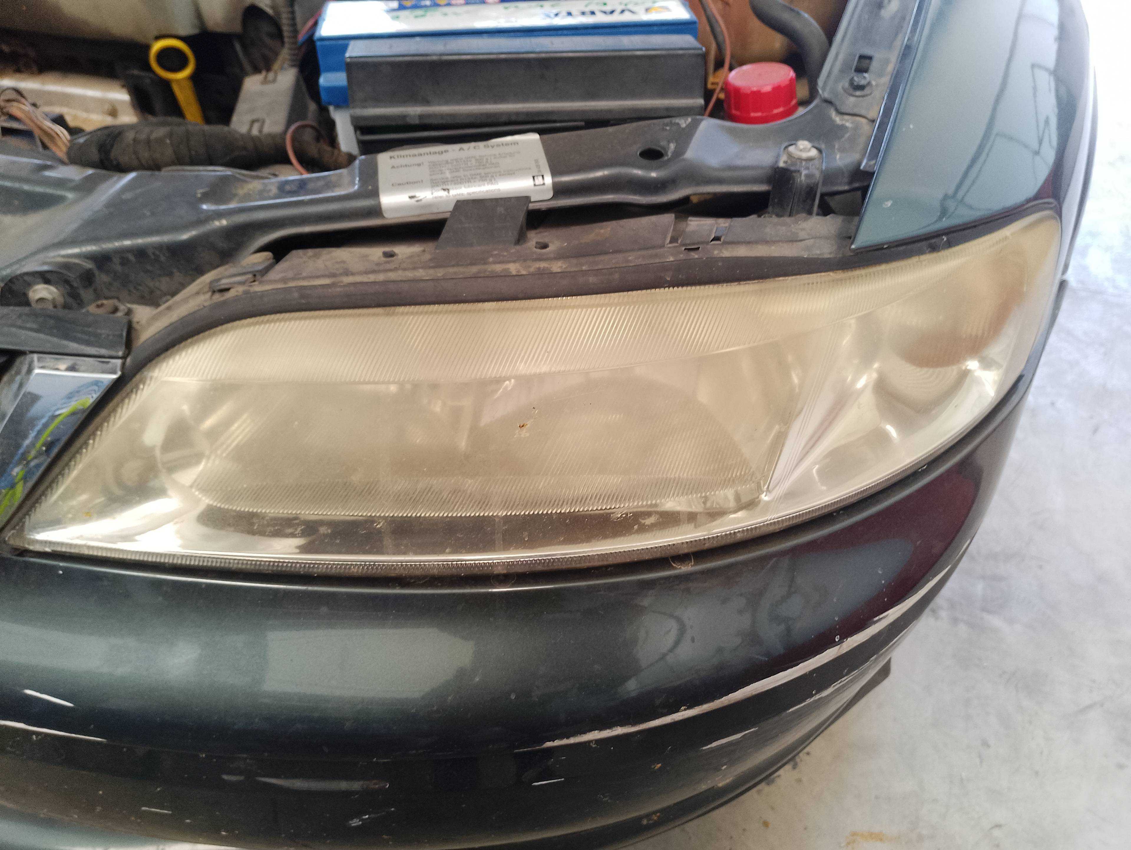 Recambio de faro izquierdo para opel vectra b berlina básico referencia OEM IAM   