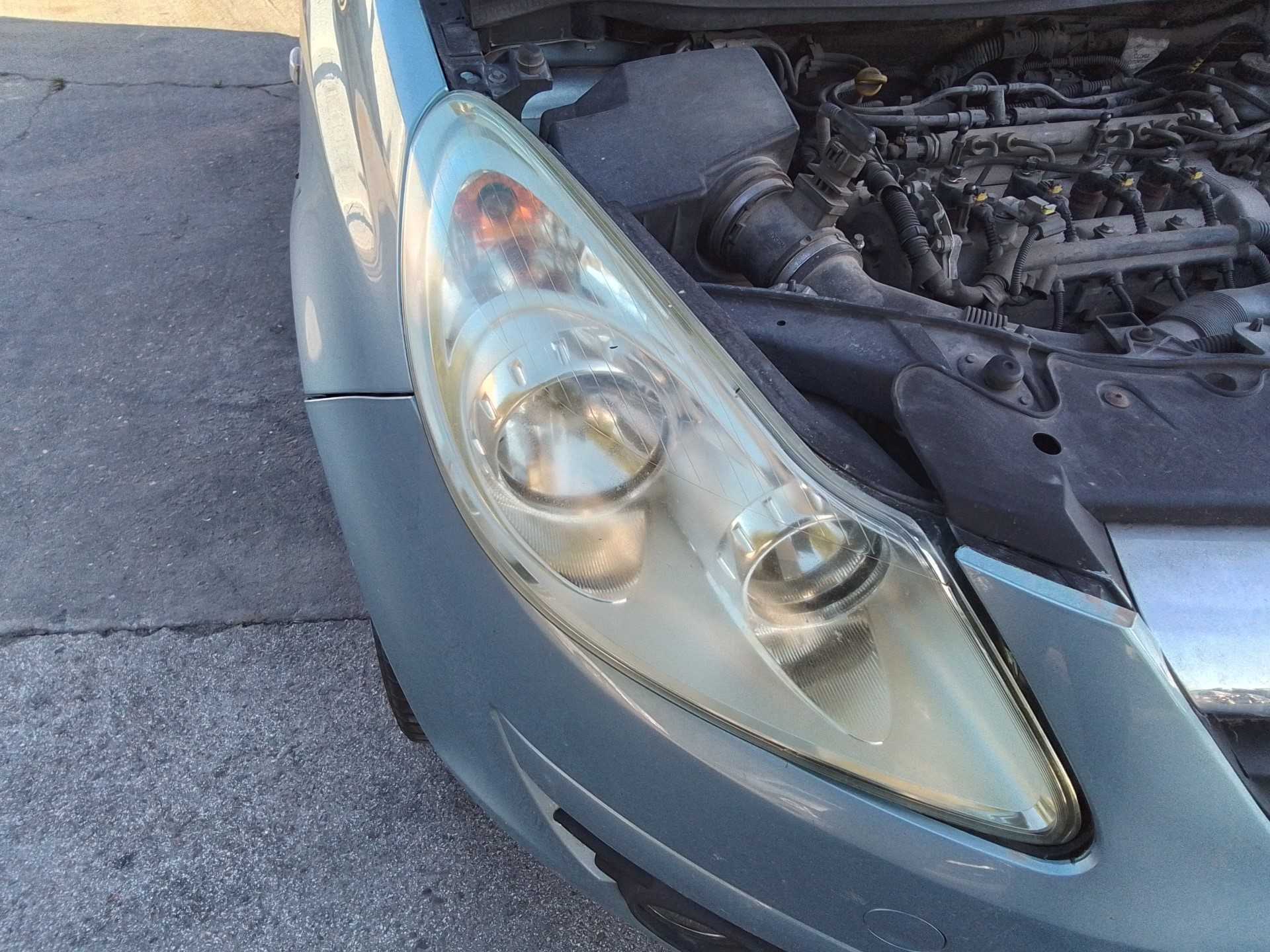 Recambio de faro derecho para opel corsa d cosmo referencia OEM IAM   