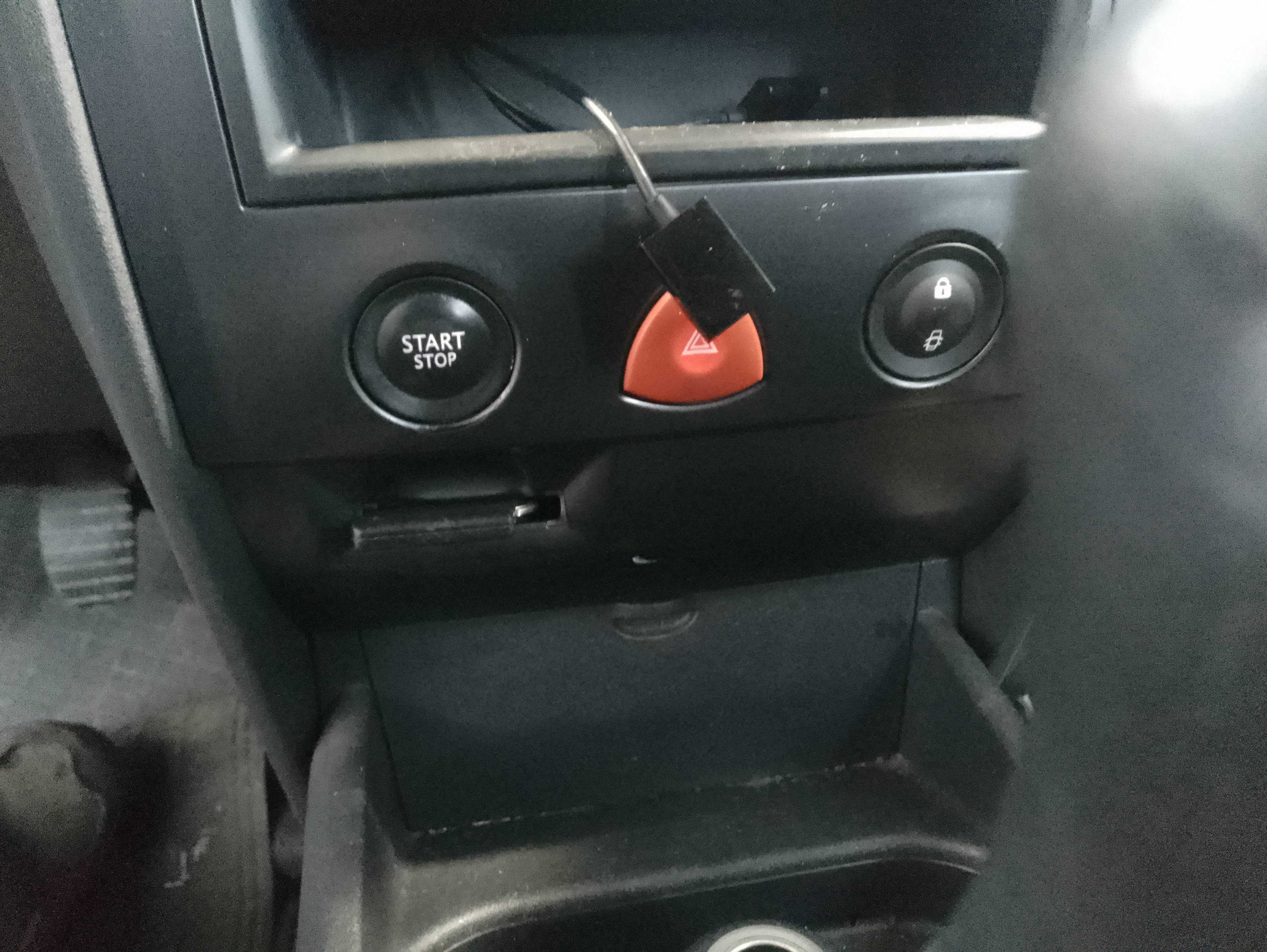 Recambio de conmutador de arranque para renault megane ii classic berlina confort dynamique referencia OEM IAM   