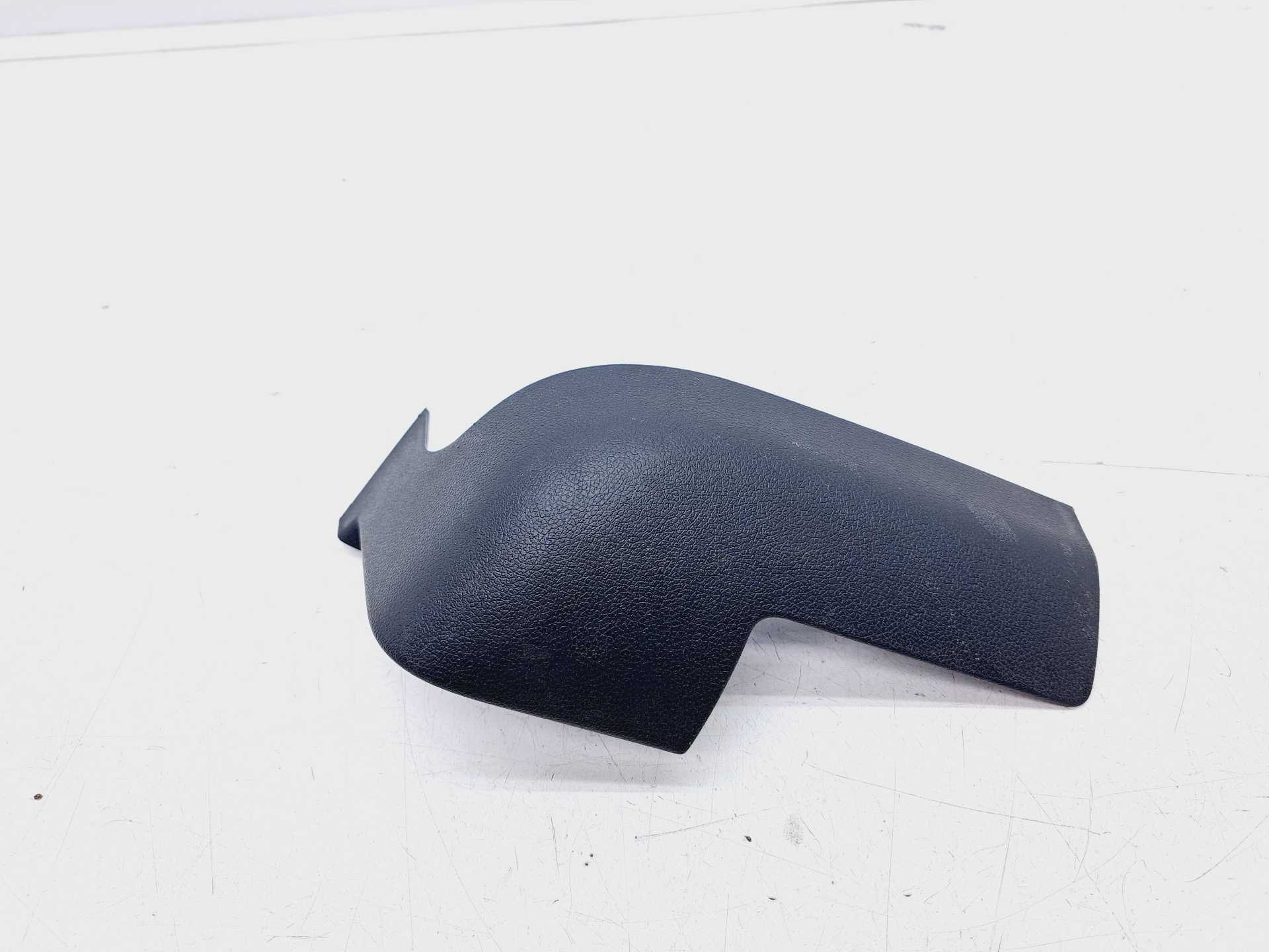 Recambio de moldura para citroën berlingo station wagon sx multispace referencia OEM IAM 9682127377  